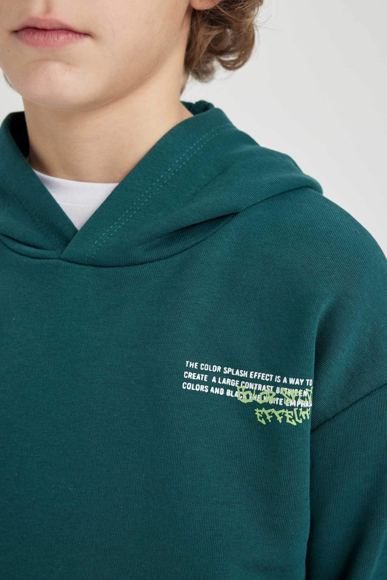 سويت شيرت اوفر سايز ولادي بغطاء للرأس