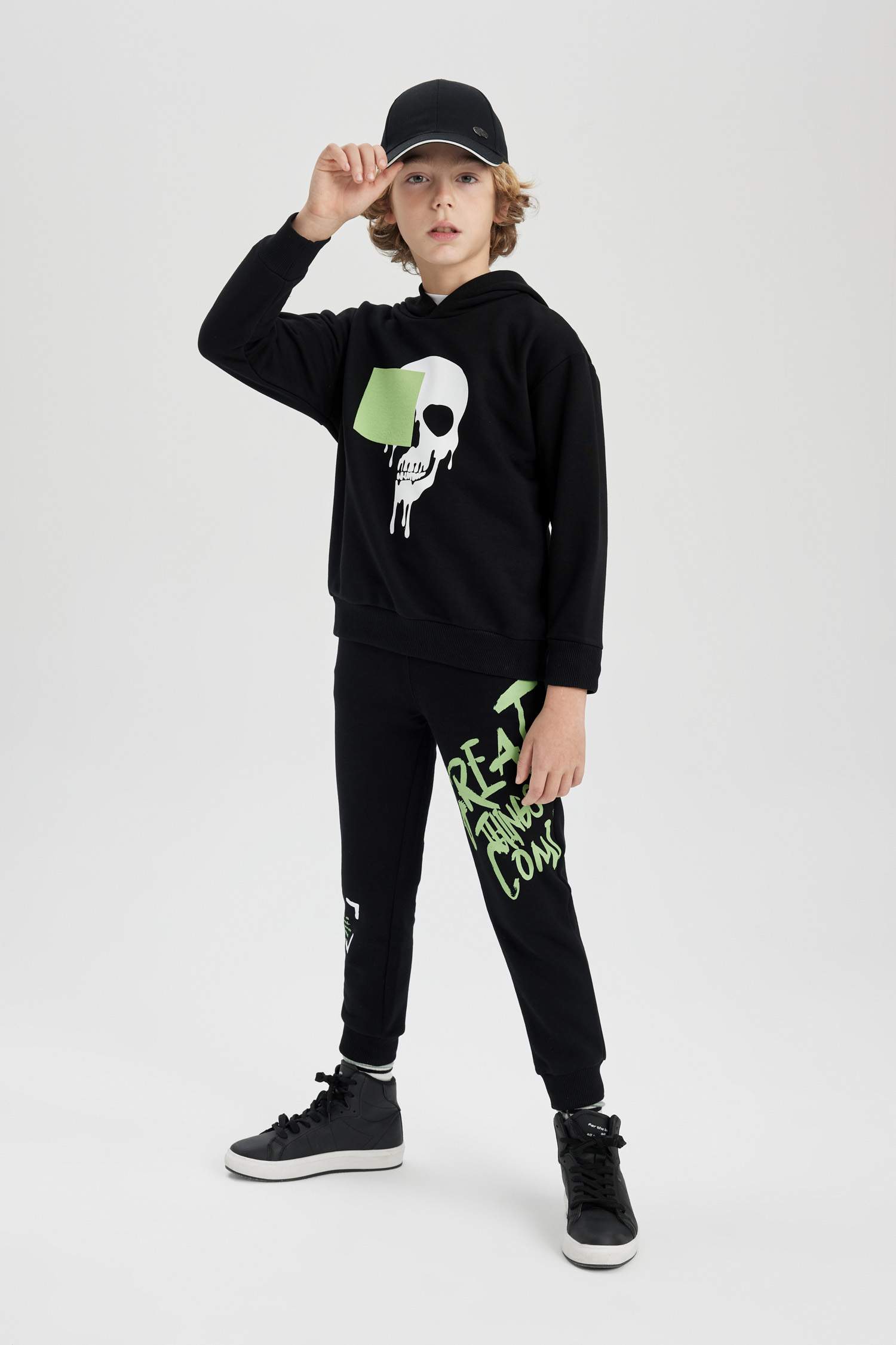 سويت شيرت اولادي اوفر سايز