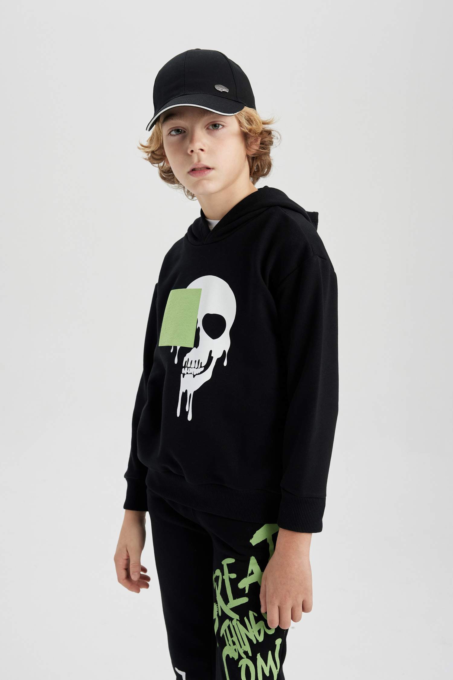 سويت شيرت اولادي اوفر سايز