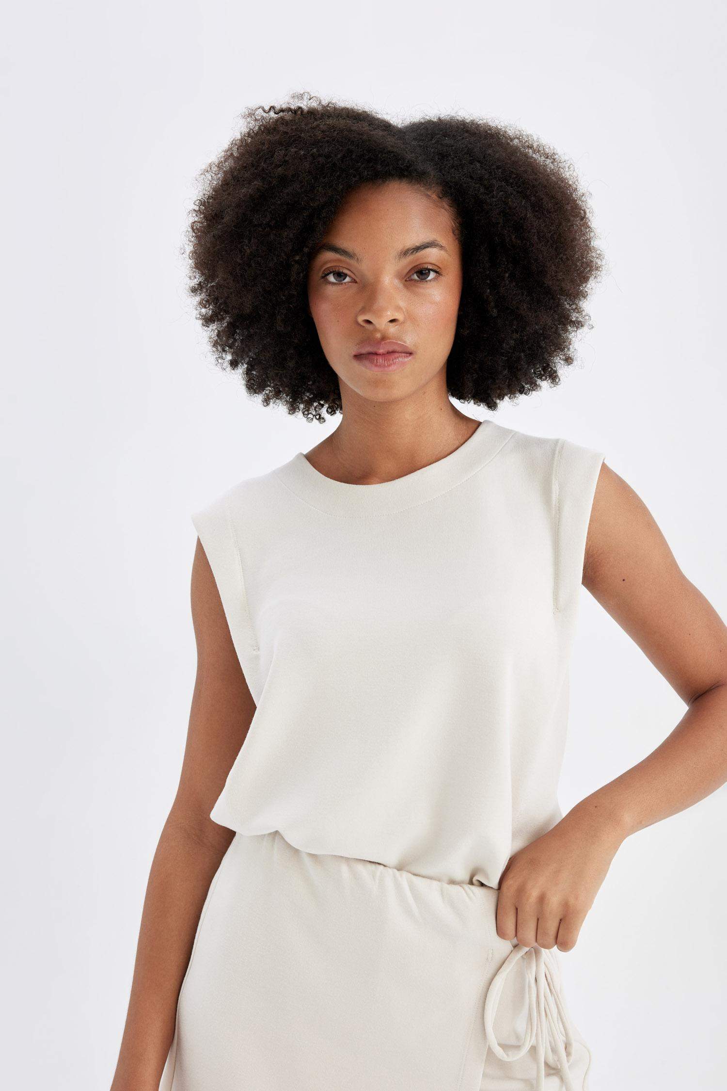 Standart Fit Bisiklet Yaka Modal Atlet