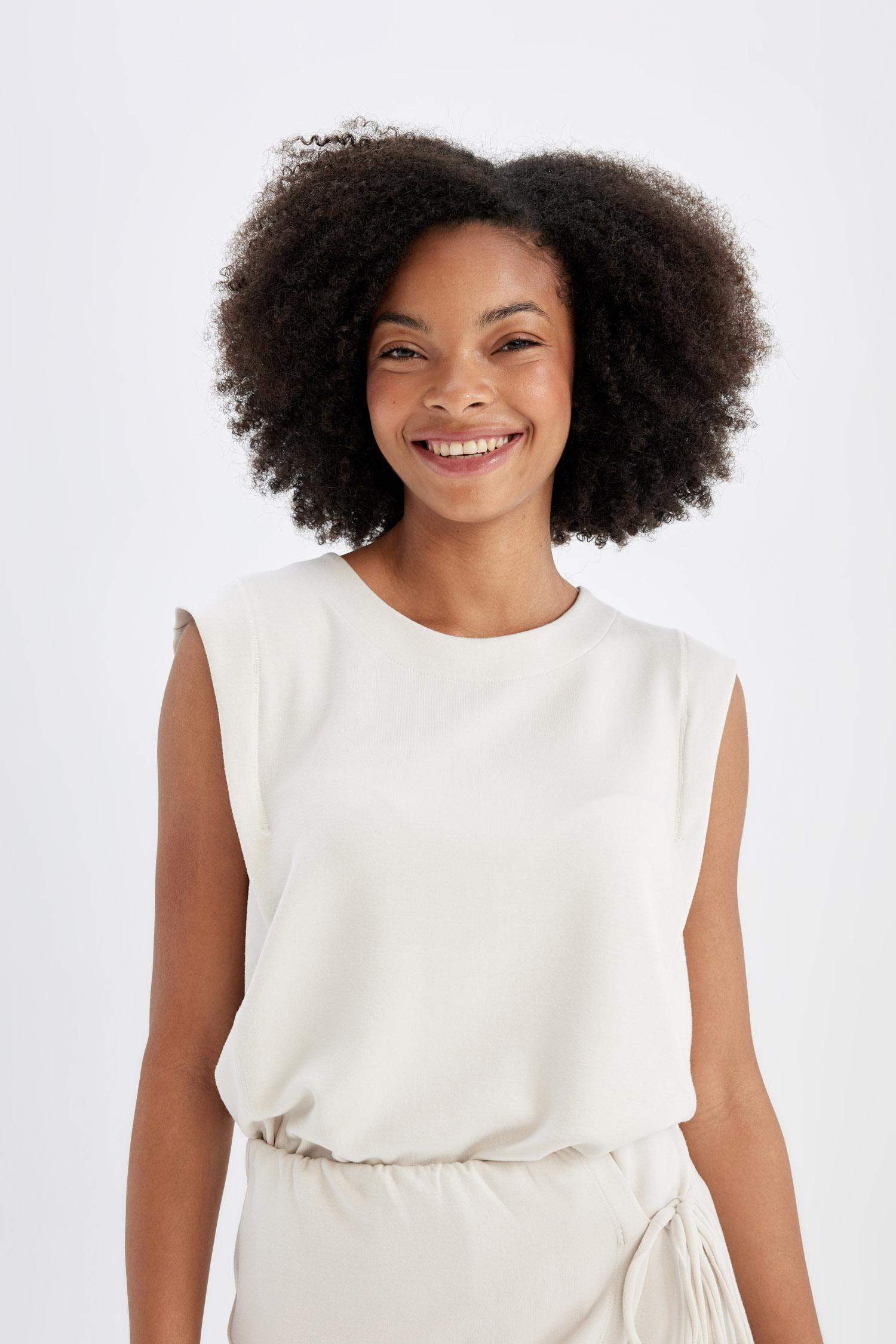 Standart Fit Bisiklet Yaka Modal Atlet