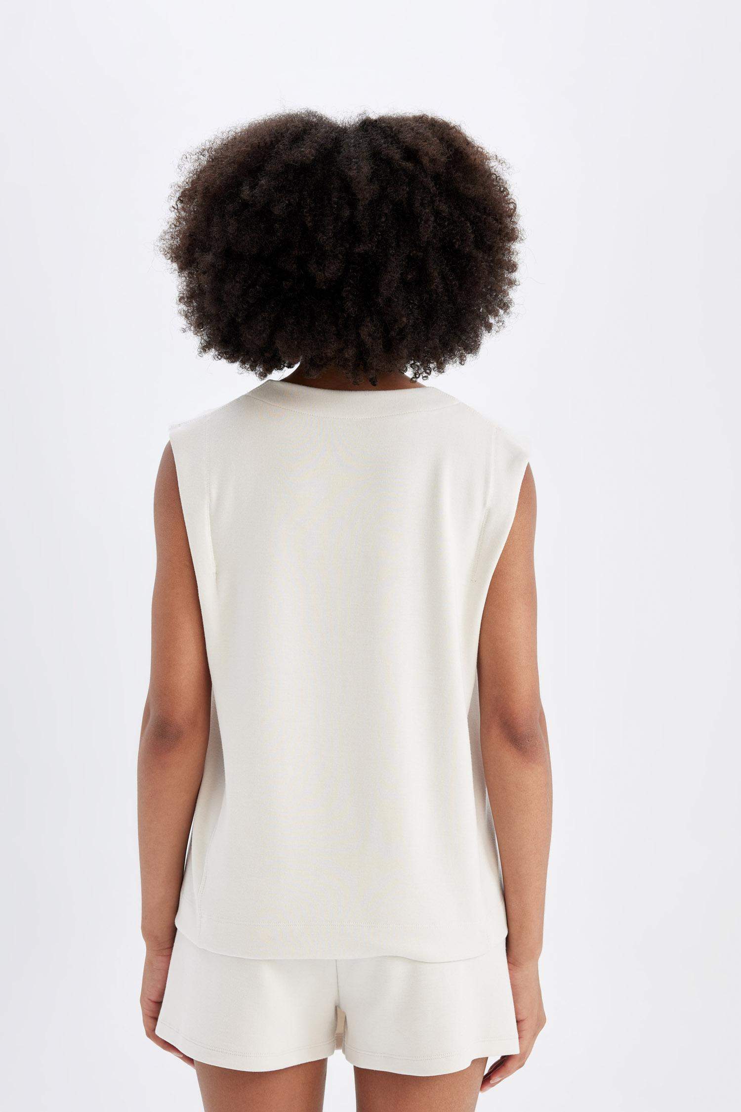 Standart Fit Bisiklet Yaka Modal Atlet