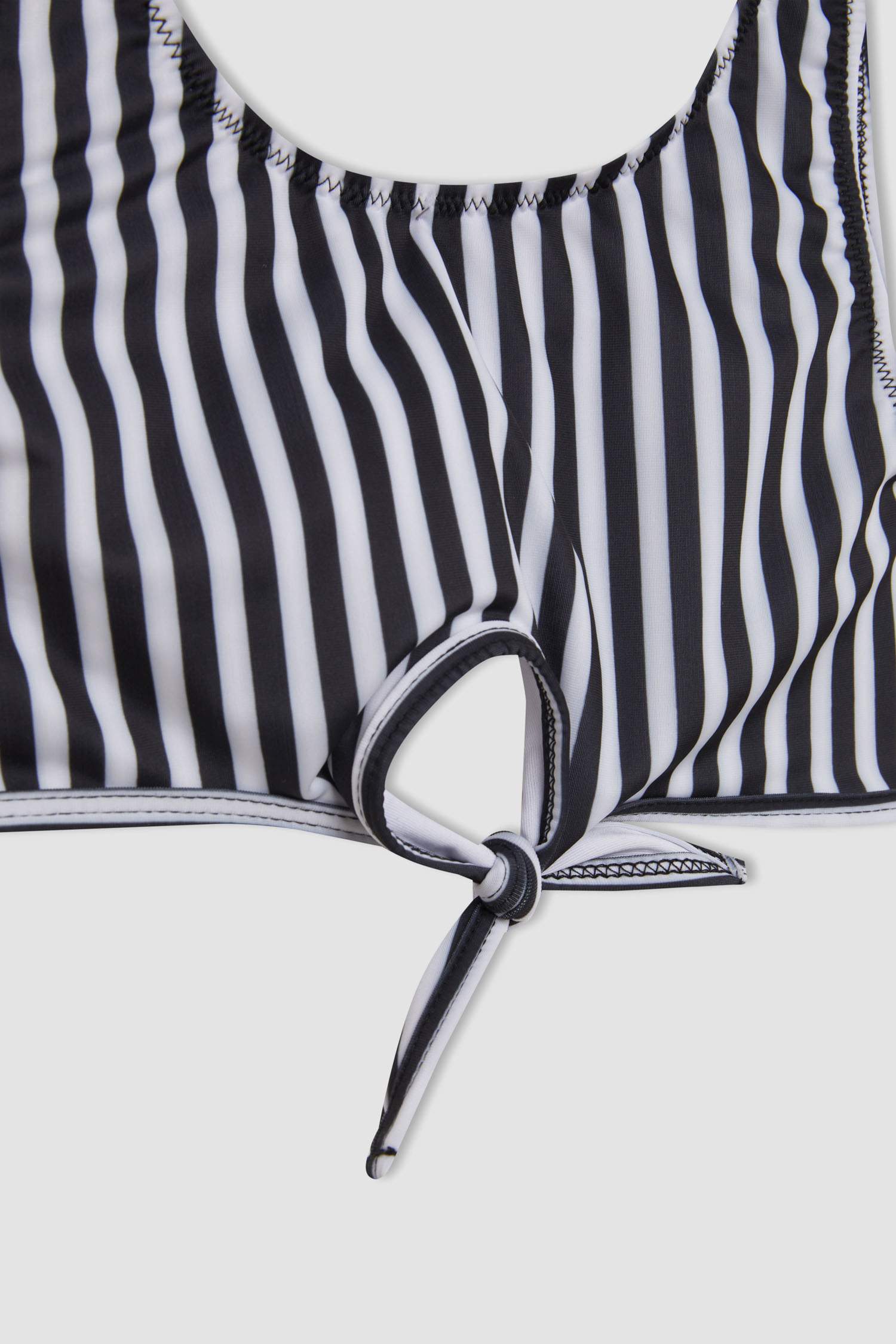 Kız Çocuk Çizgili Bikini Takımı