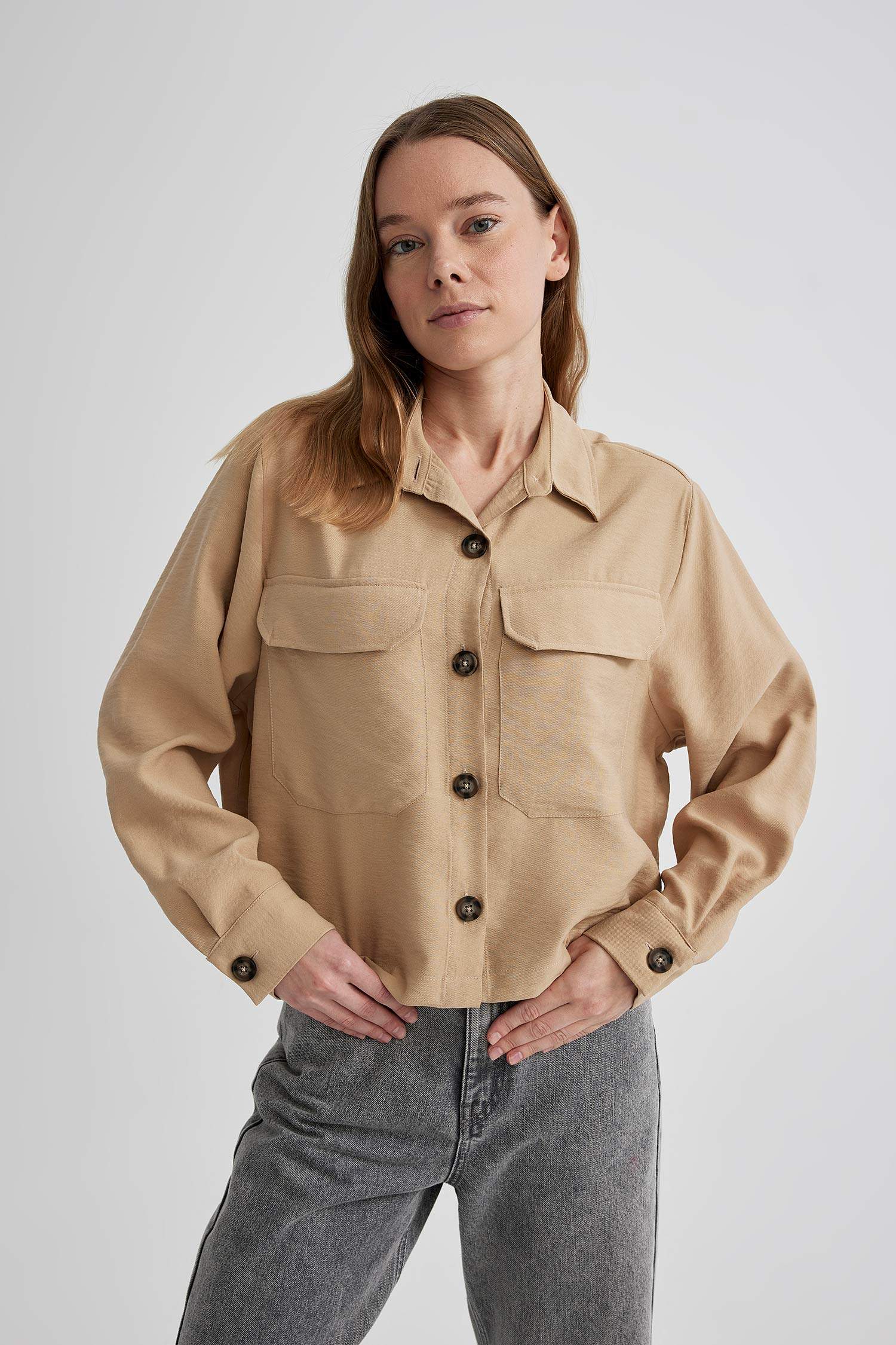 Chemise crop à Manches Longues En Sergé