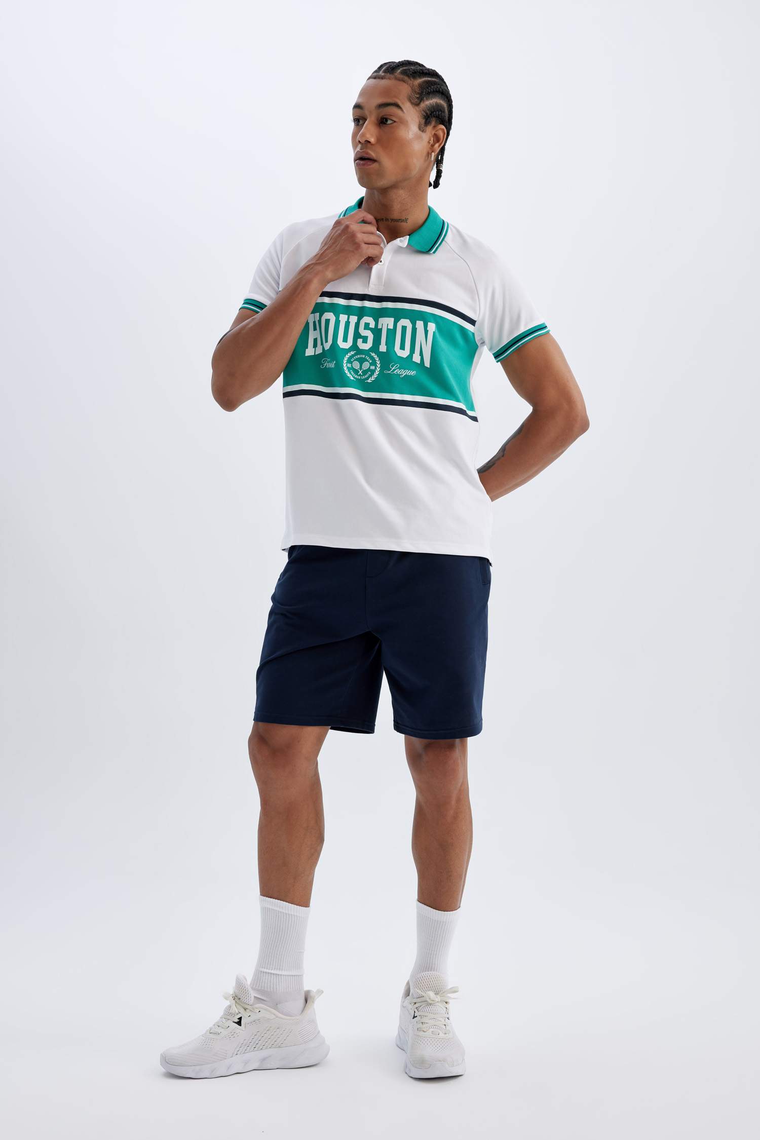 شورت رياضي كحلي قصير قصة عادية من DeFactoFit