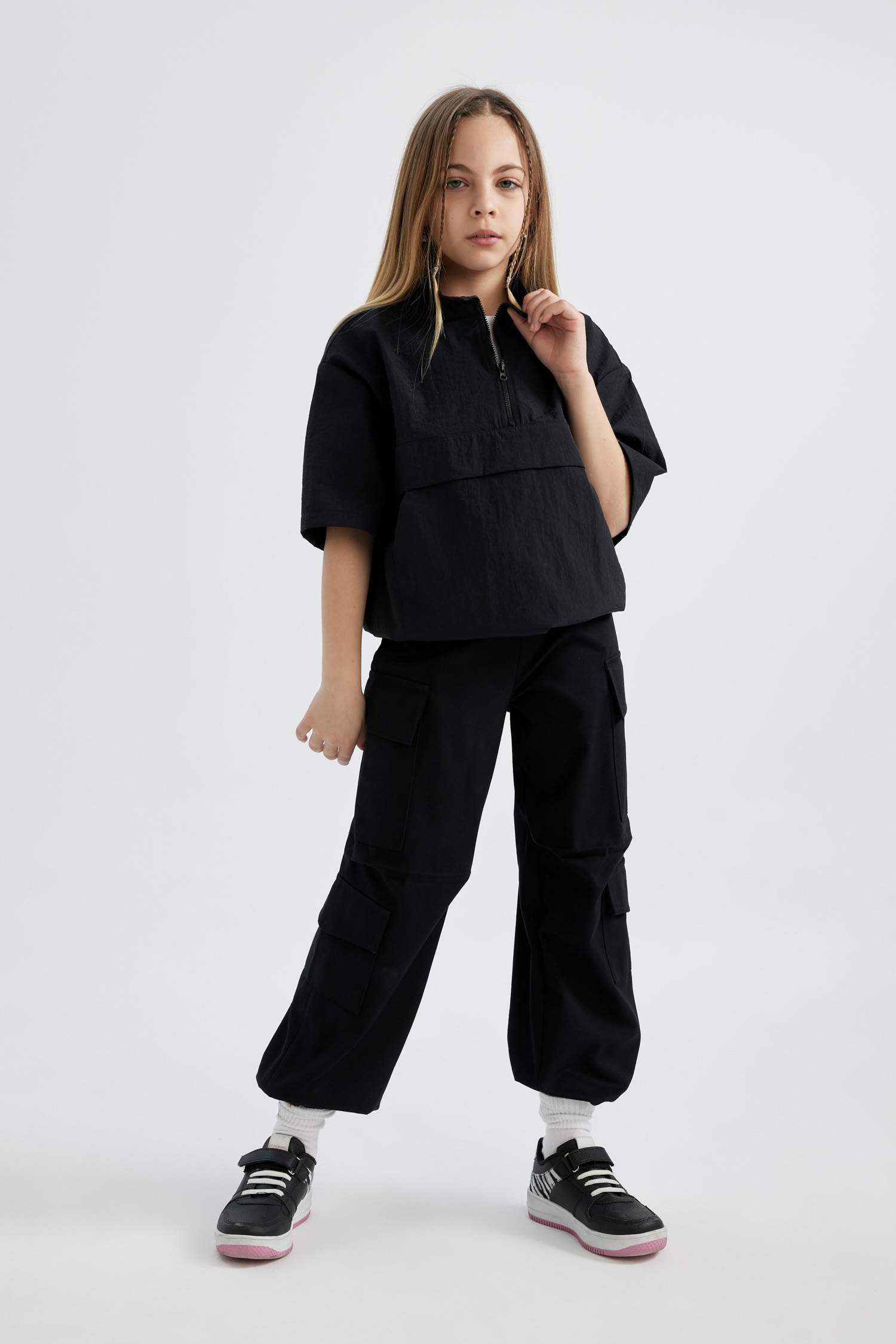 Kız Çocuk Fermuarlı Yaka Kısa Kollu Bluz