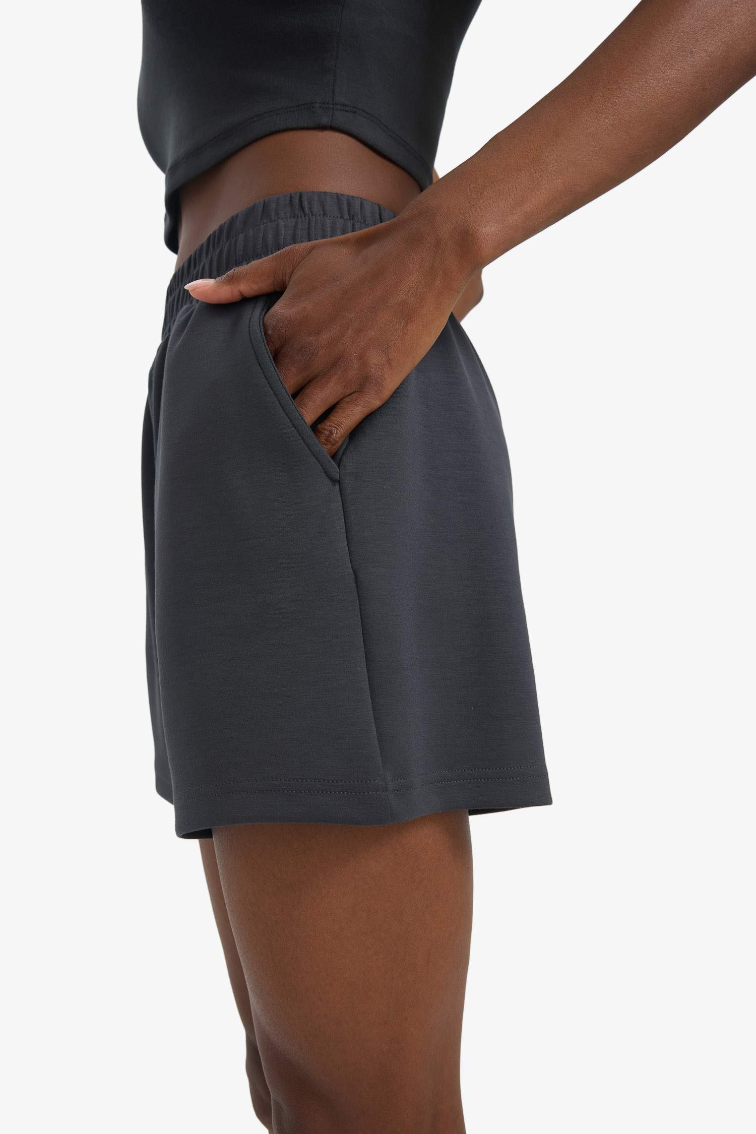 شورت قصير قصة عادية من DeFactoFit