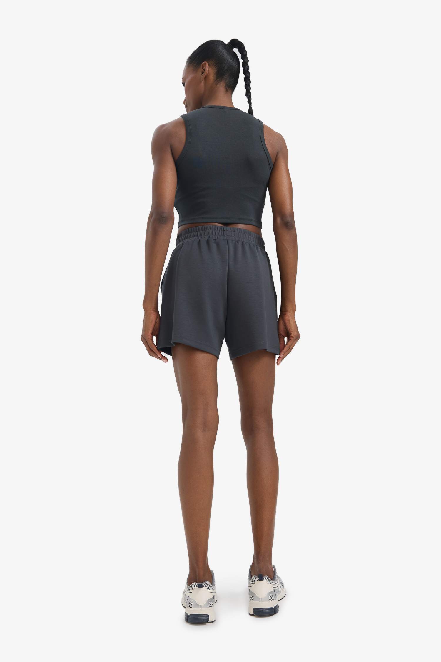 شورت قصير قصة عادية من DeFactoFit