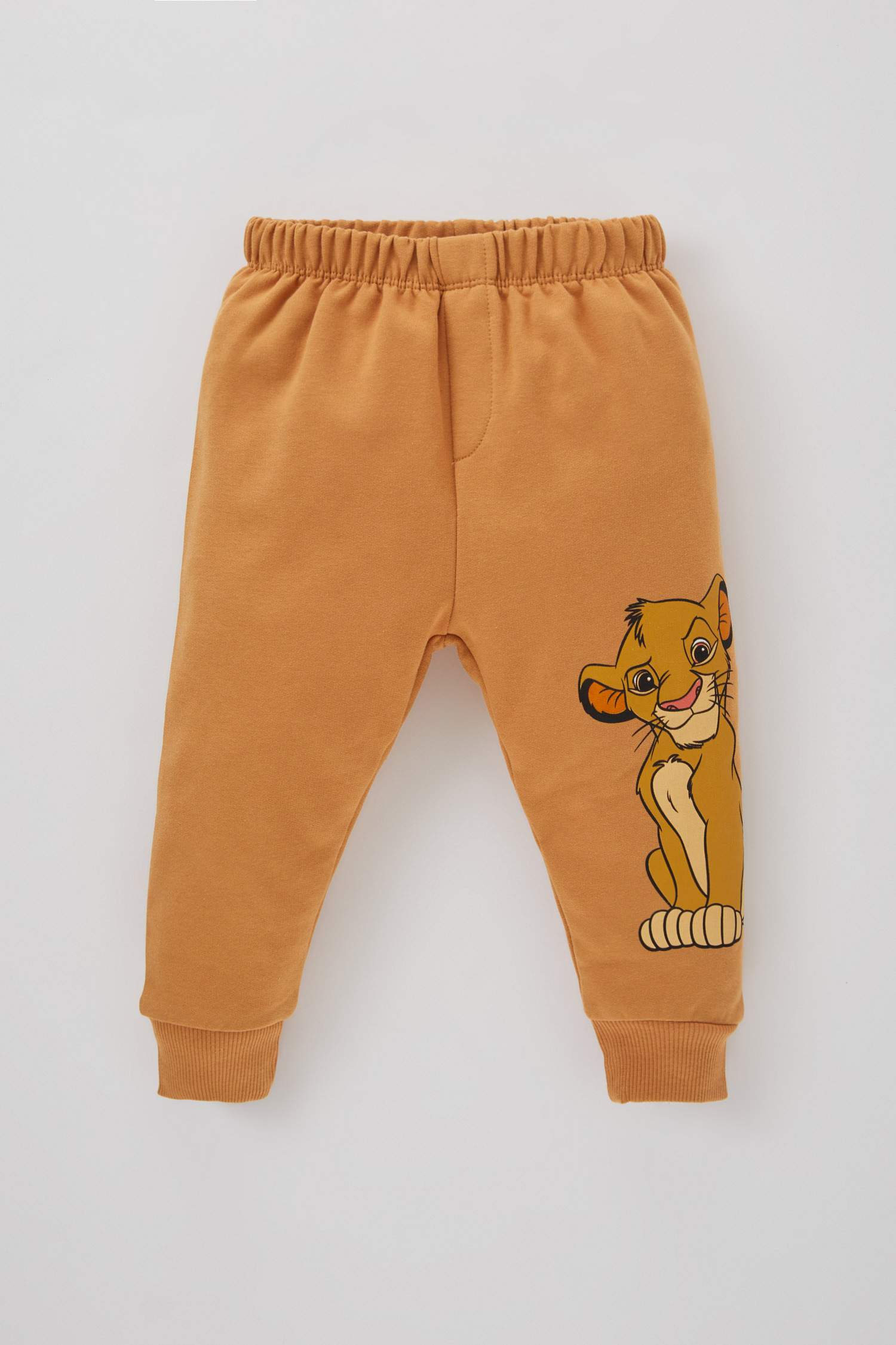 2 piece Regular Fit Crew Neck Lion King Licensed Set