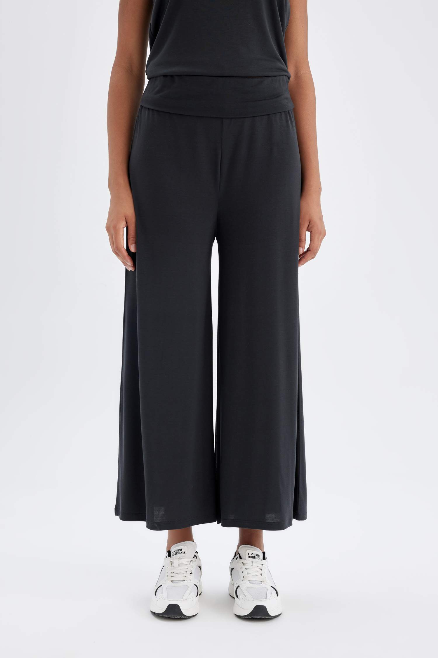 Wide Leg Geniş Paça Sporcu İnce Pantolon Standart Boy Modal  Kumaş