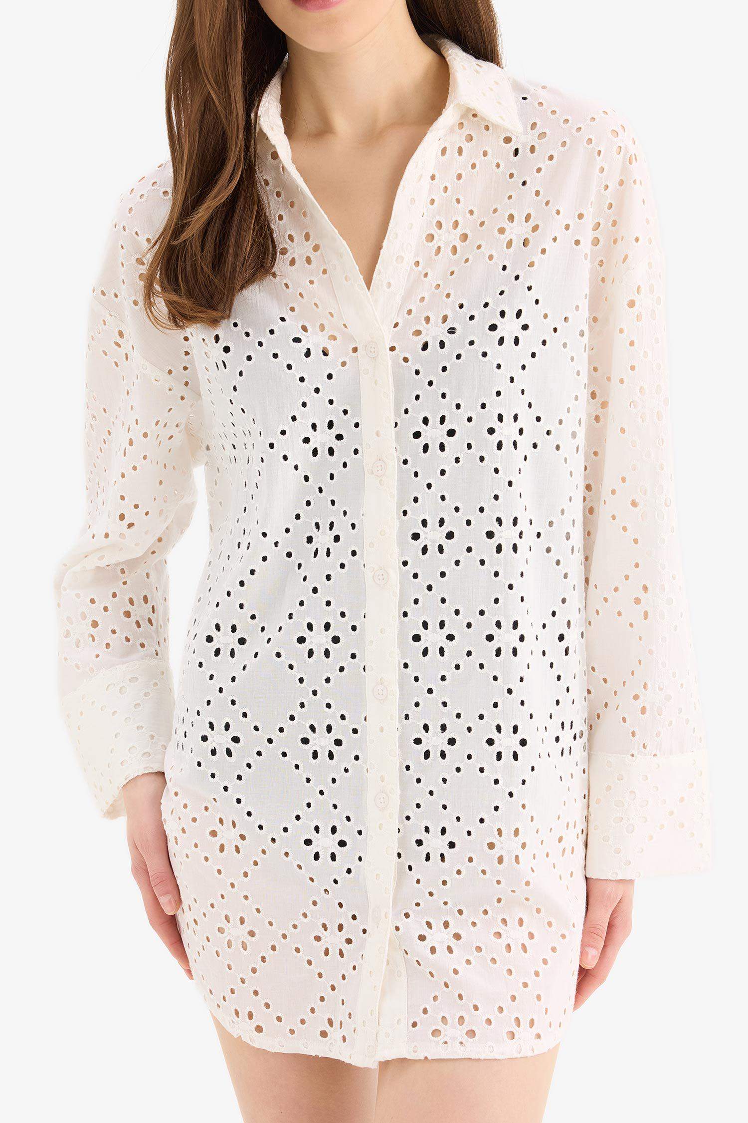 Pamuklu Delik İşlemeli Beyaz Plaj Gömleği