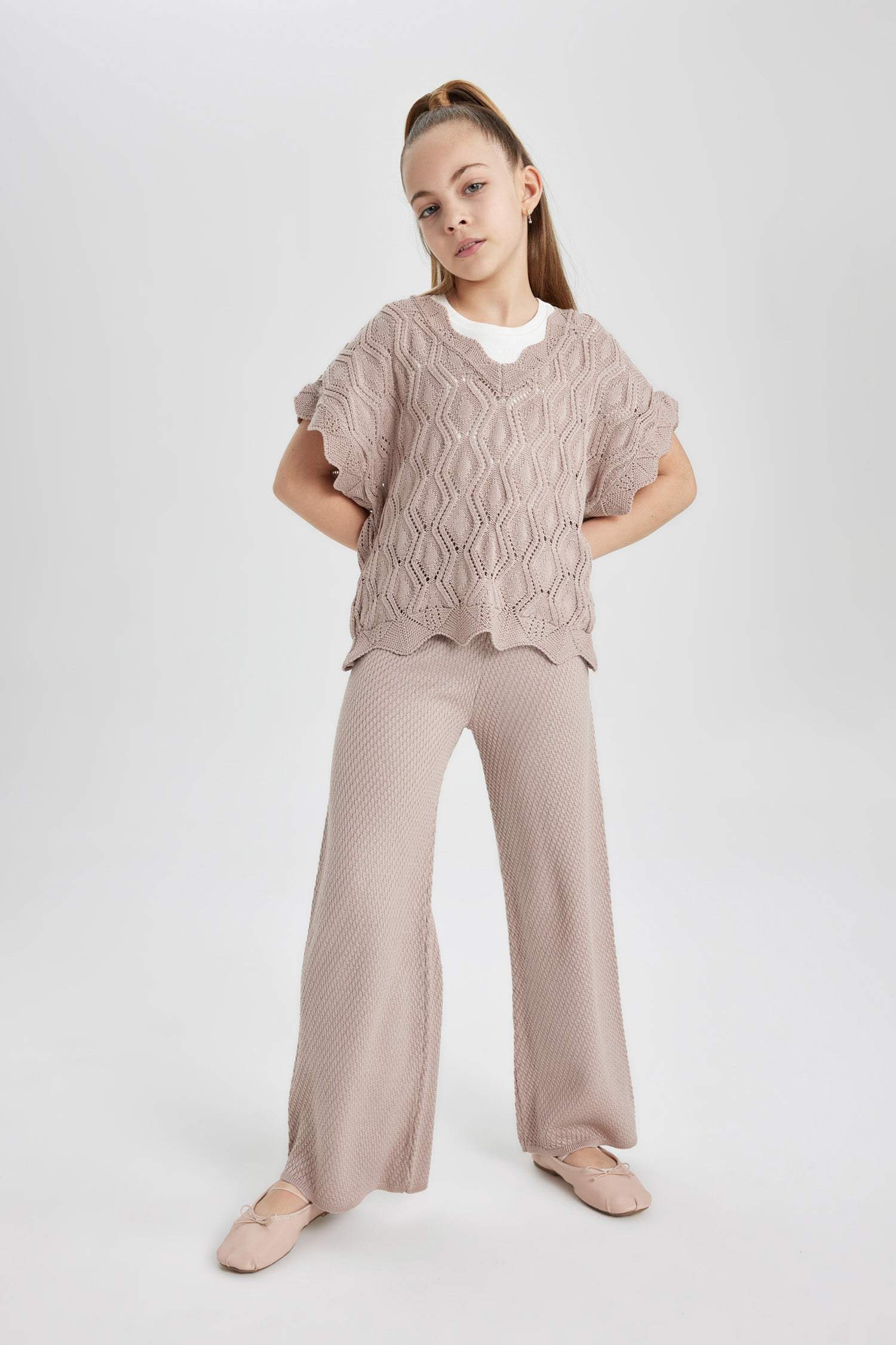 Girl V Neck Short Sleeve Pullover