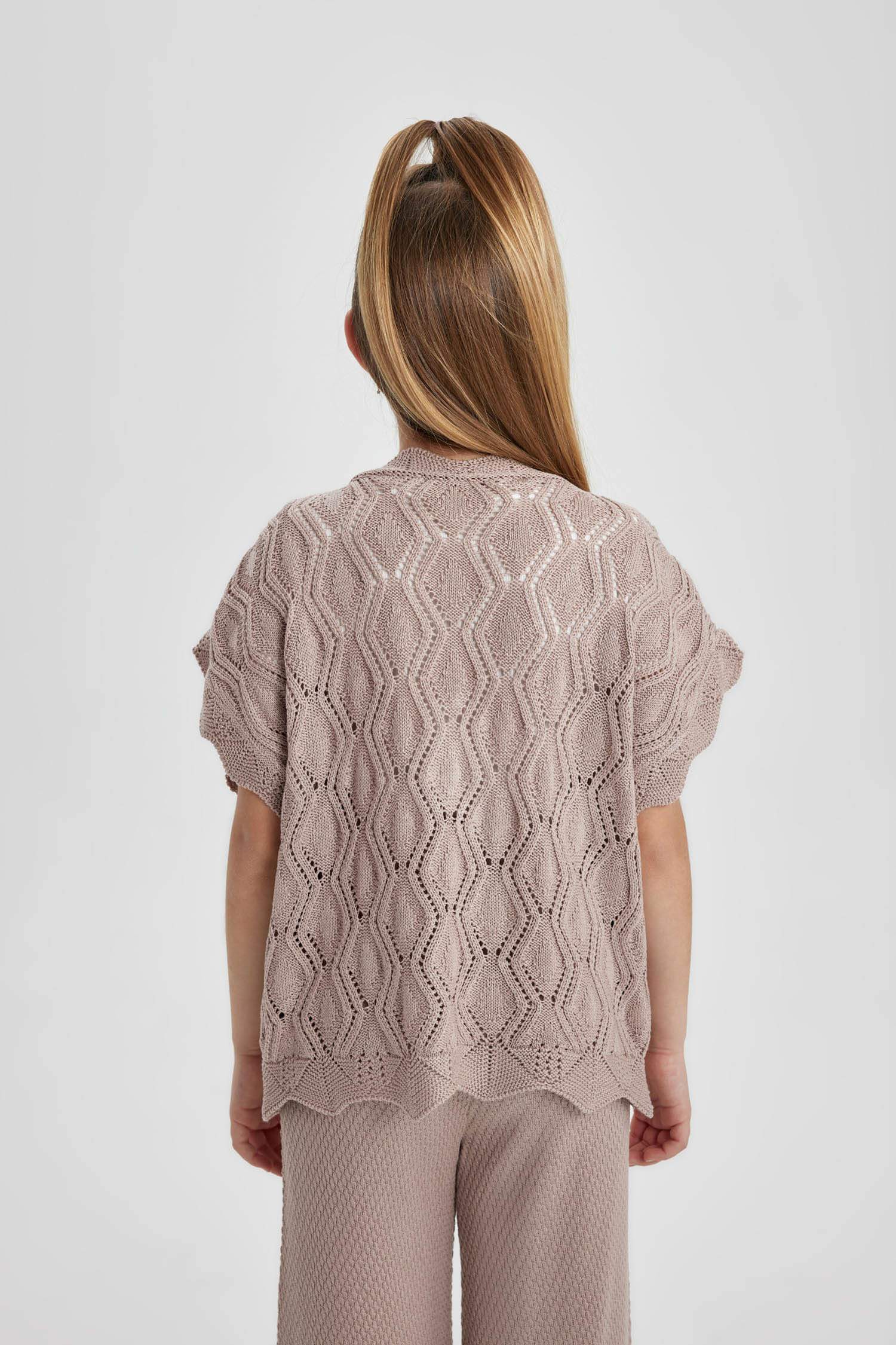 Girl V Neck Short Sleeve Pullover