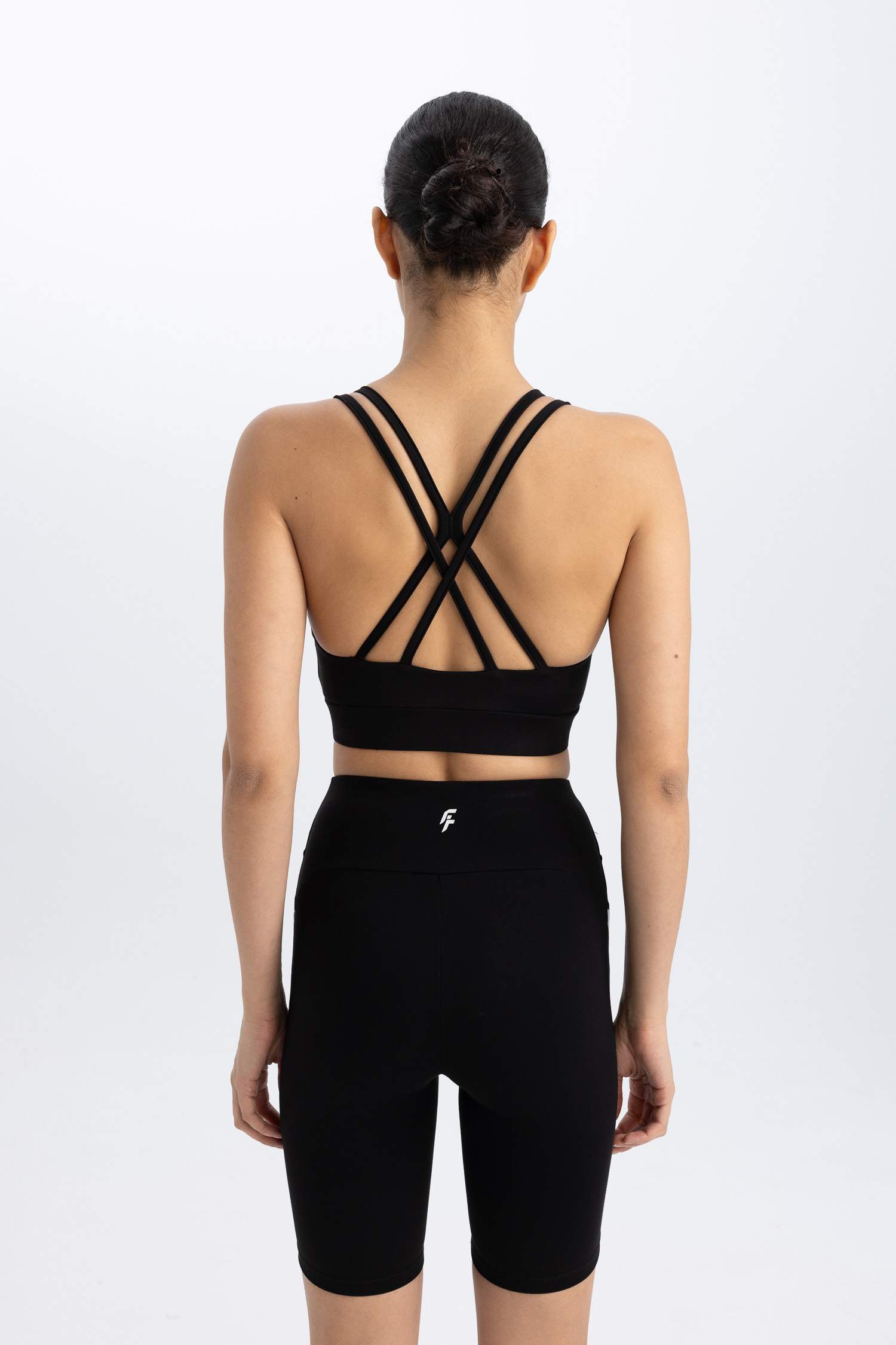 Bisiklet Yaka Sporcu Bra