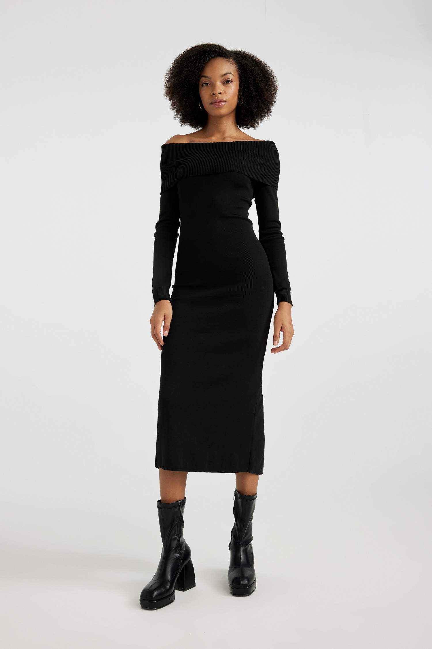 Slim Fit Dar Kesim Açık Omuz Basic Düz Uzun Kollu Midi Triko Elbise