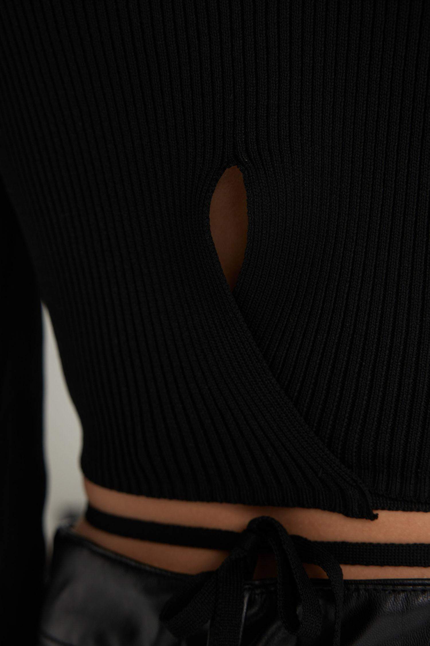 Slim Fit V Neck Knitted Pullover