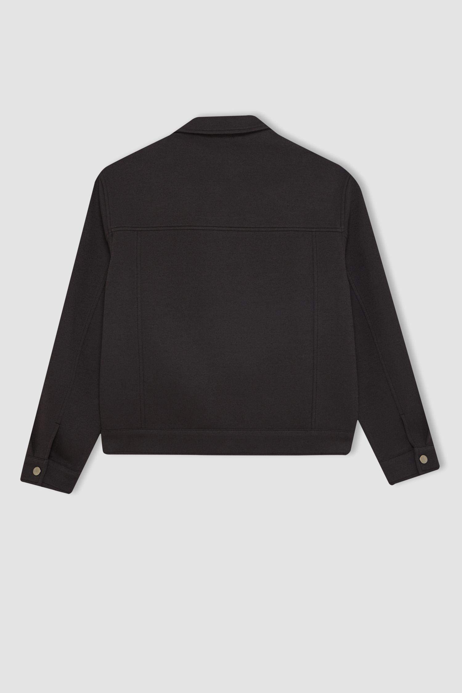 جاكيت مبطن قصة مريحة برقبة بولو