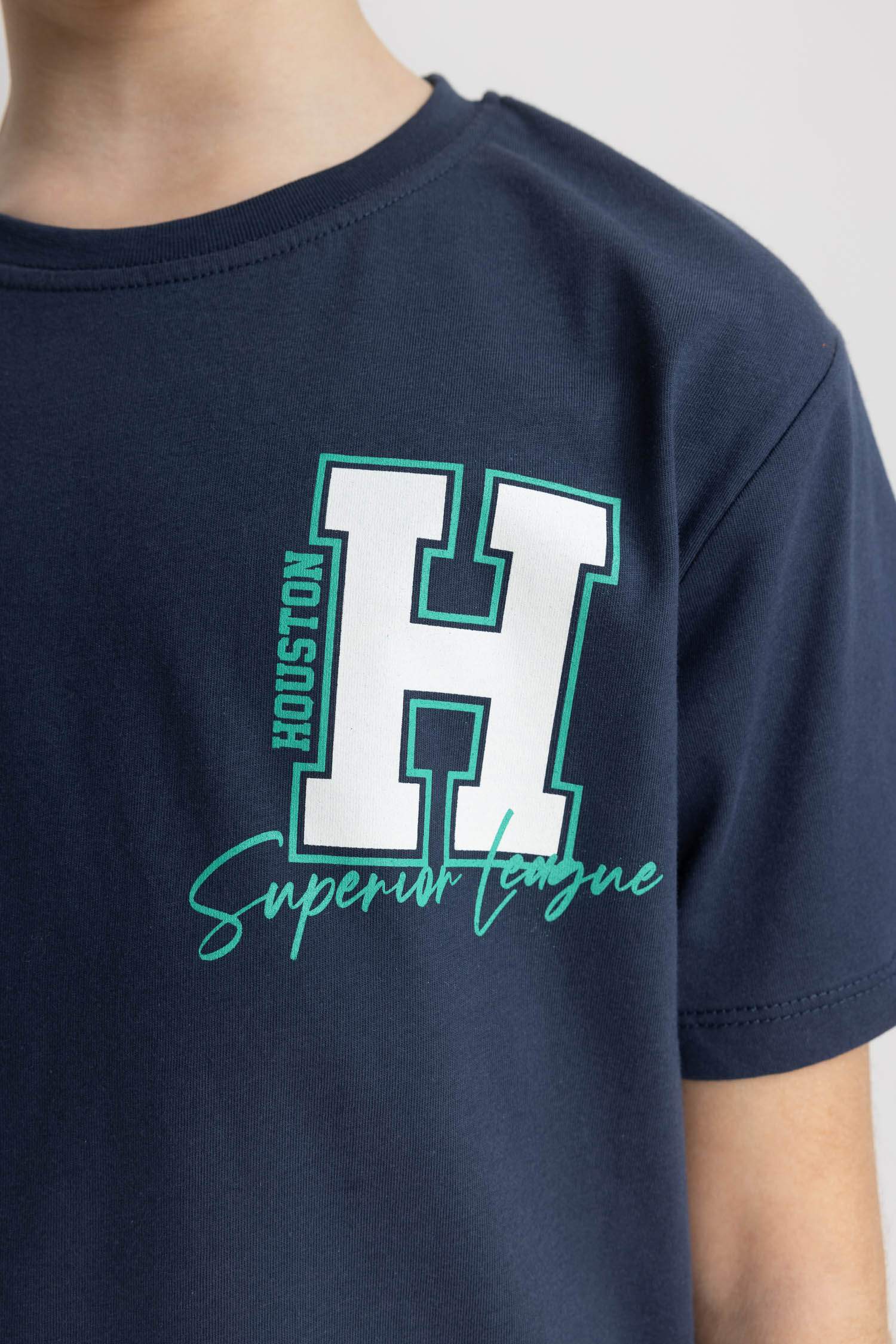 تيشيرت ولادي نص ردن مطبوع قصة عادية