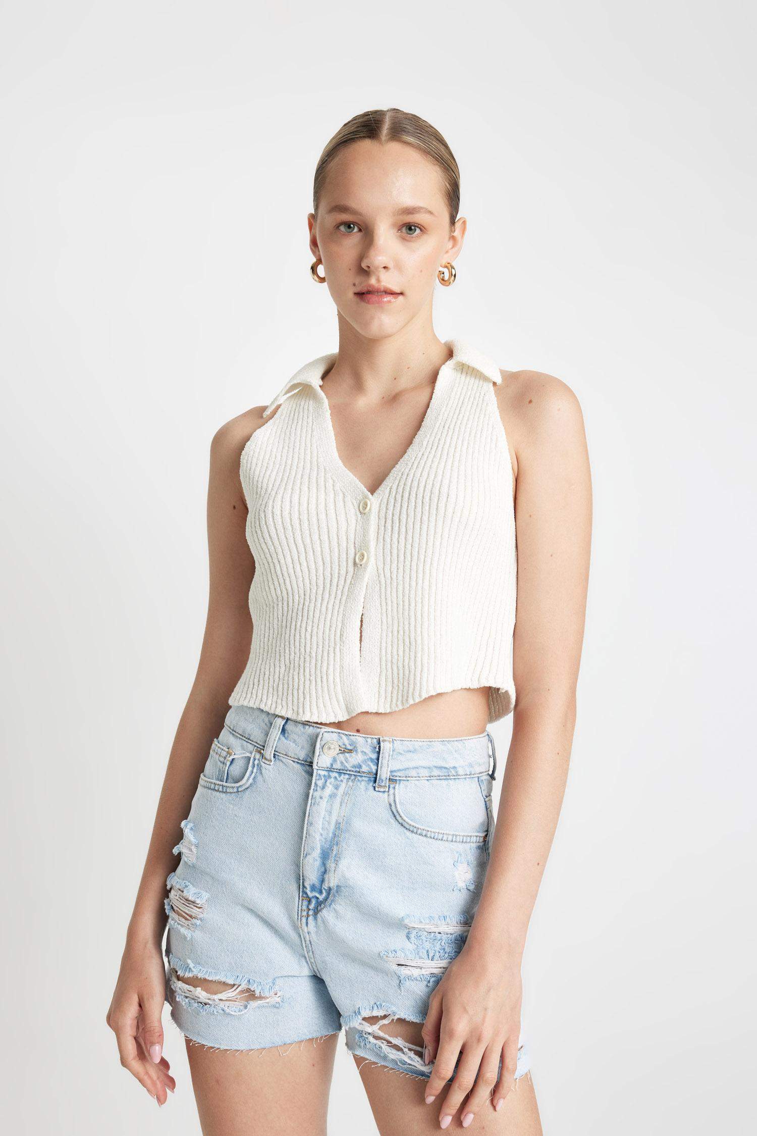 Short Jean Coupe Mom fit à Taille Haute