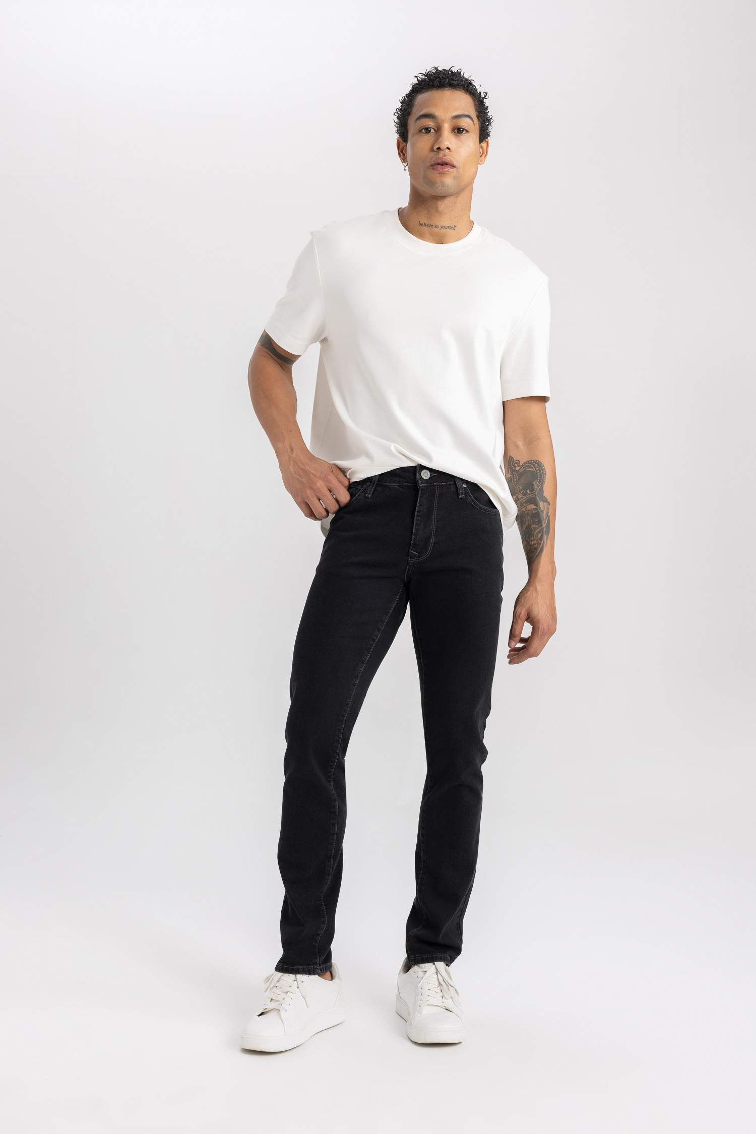 Jean Coupe slim à taille normale