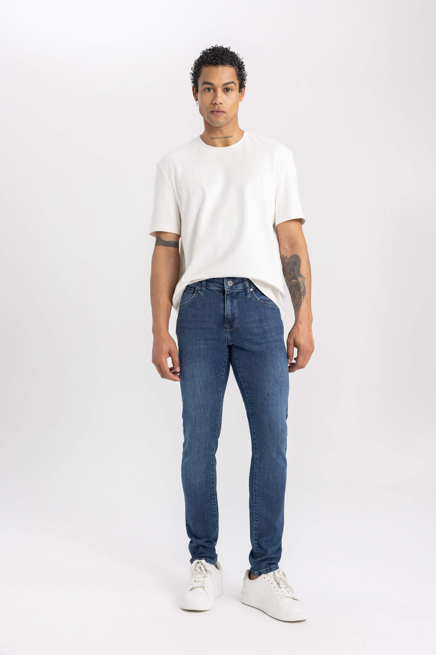 سروال جينز كارلو سكيني فيت وخصر عادي