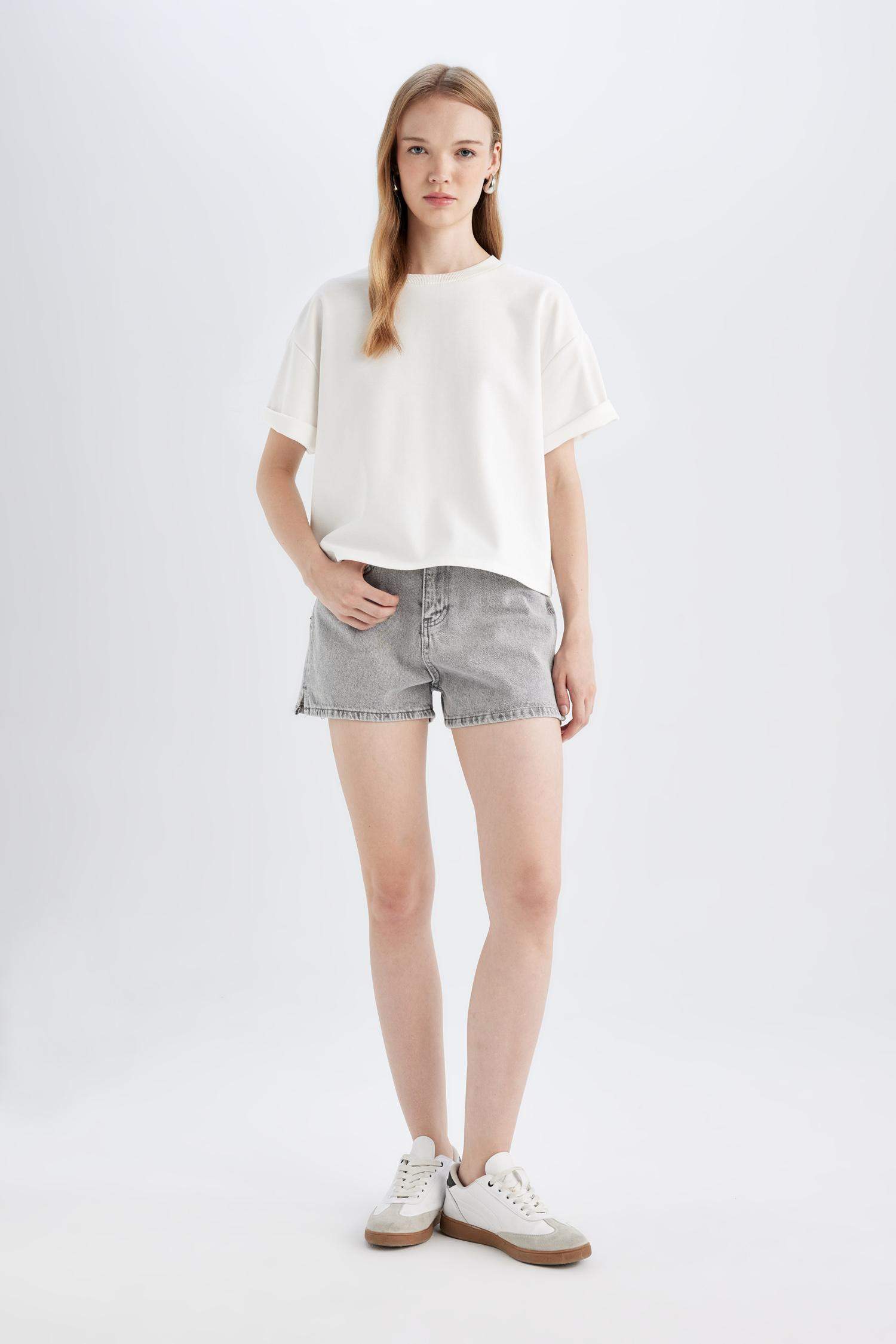 Mom Fit Yüksek Bel Jean Şort