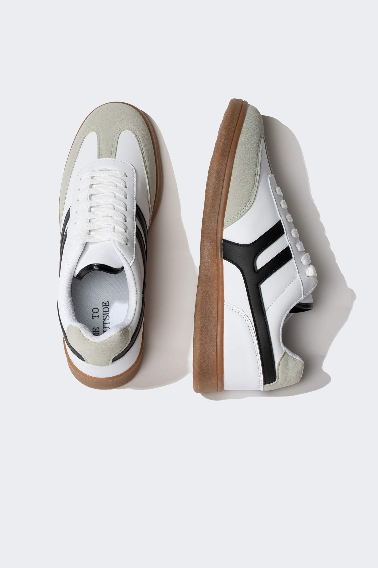 Man Flat Sole Faux Leather Sneakers