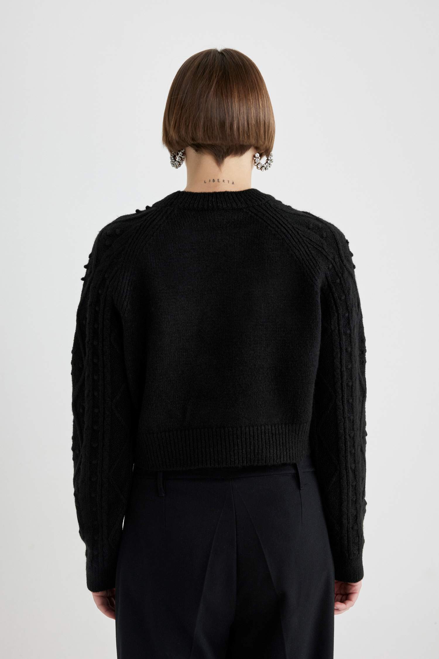 Crew Neck Crop Pullover