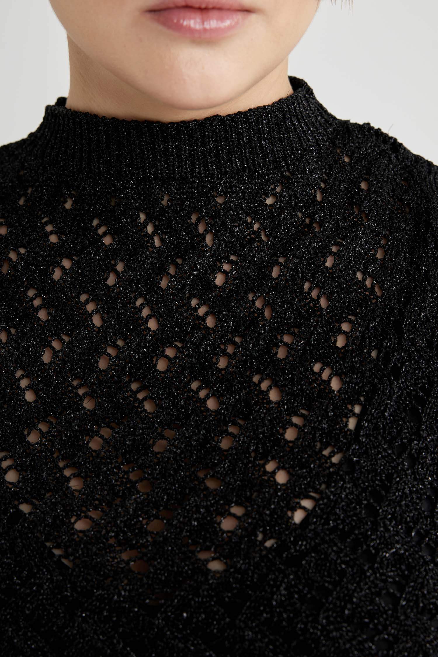 Relax Fit Bisiklet Yaka Ajur Atlet