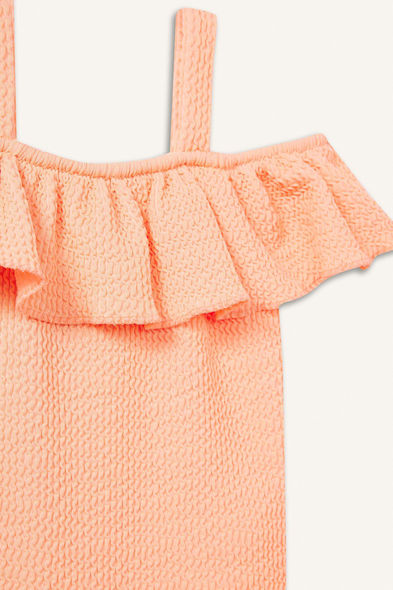 مايو سباحة للبنات