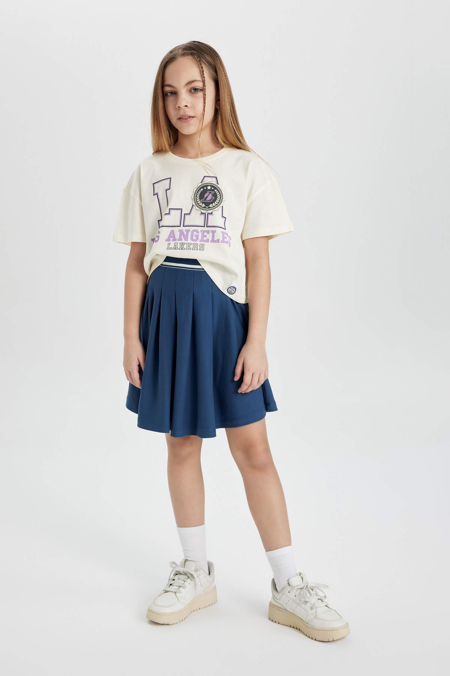 تيشيرت نص كم من لوس أنجلوس ليكرز