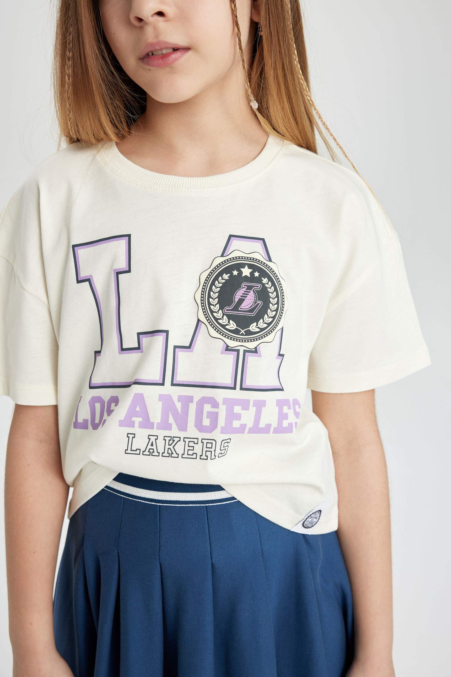 تيشيرت نص كم من لوس أنجلوس ليكرز