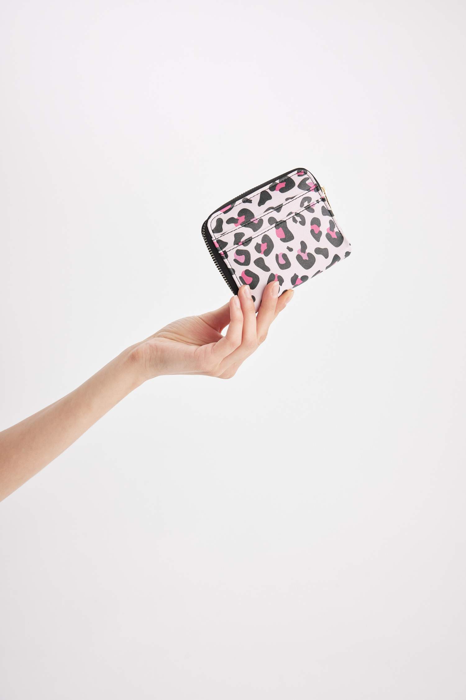 Woman Faux Leather Wallets