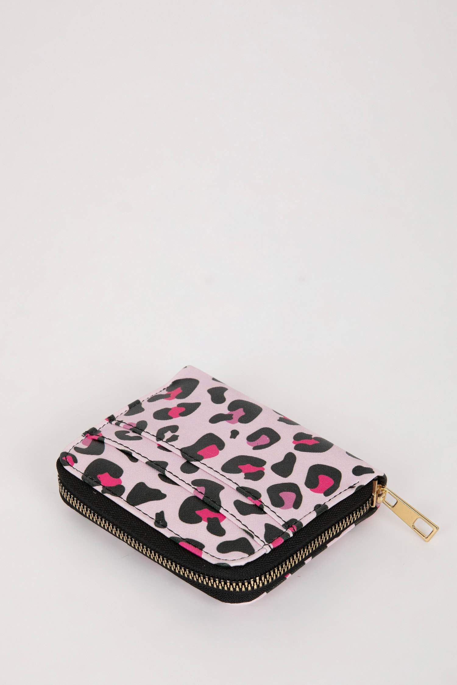 Woman Faux Leather Wallets