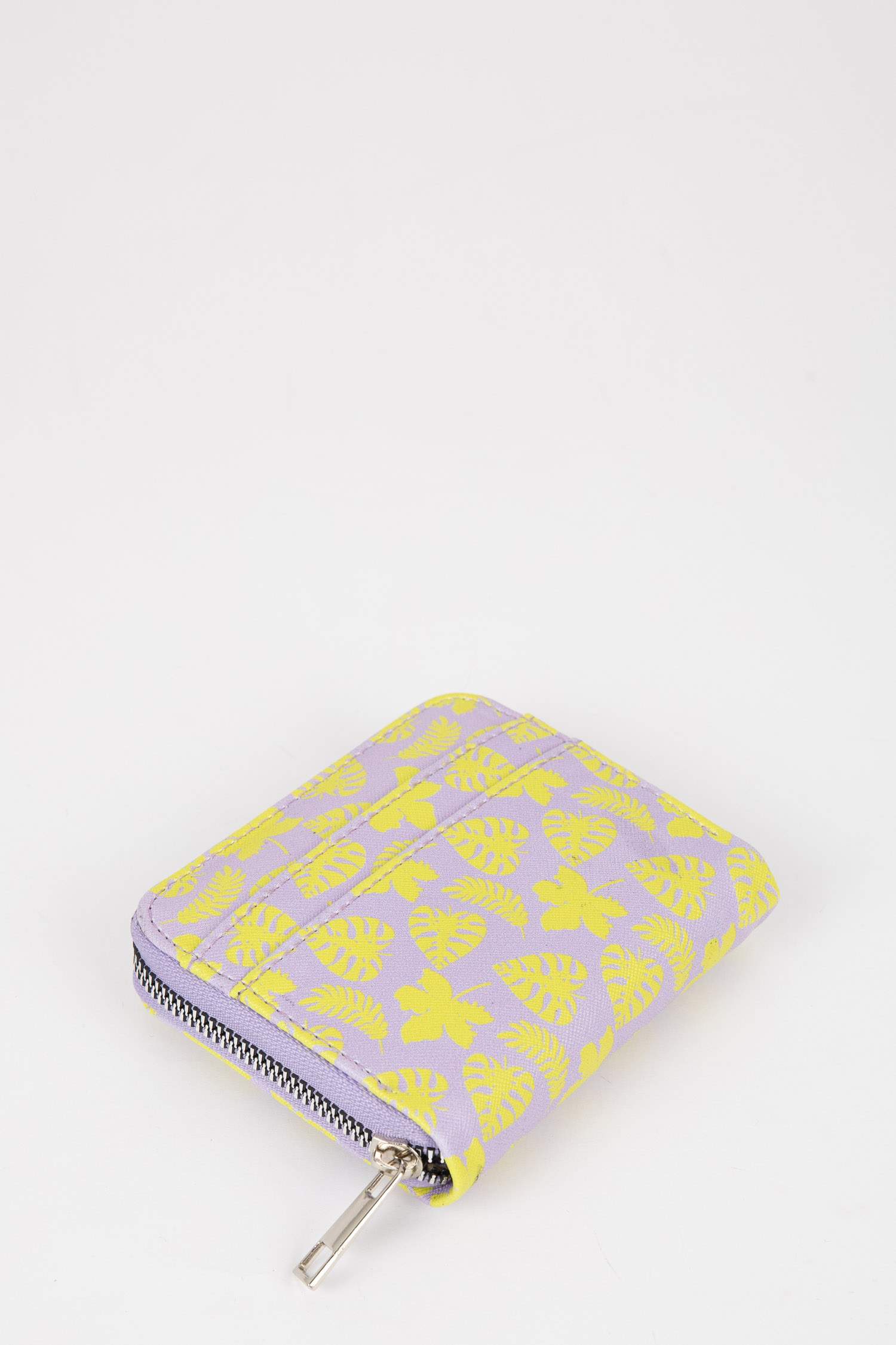 Kadın Yaprak Desenli Suni Deri Cüzdan