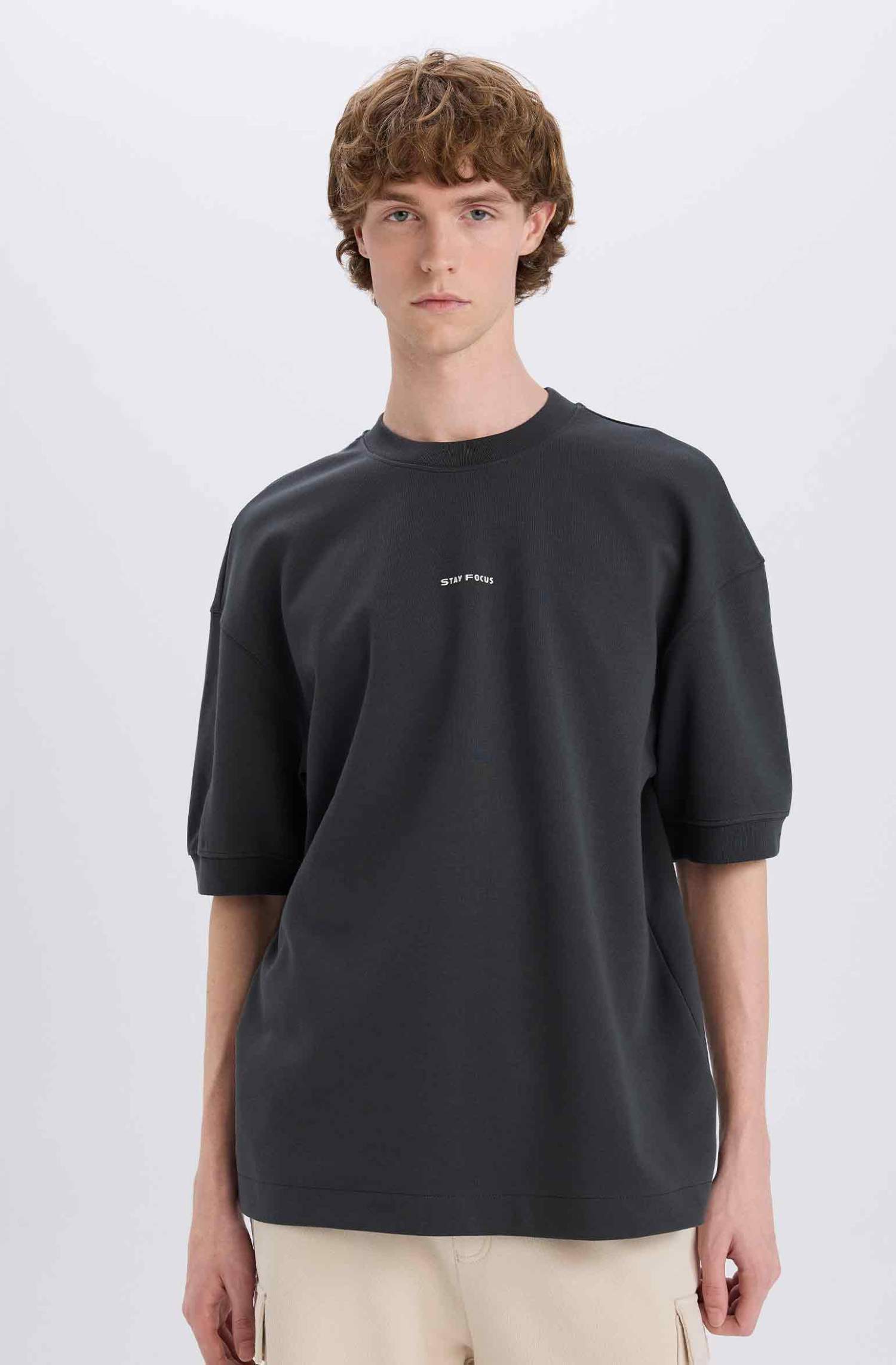 Футболка с круглым вырезом с принтом