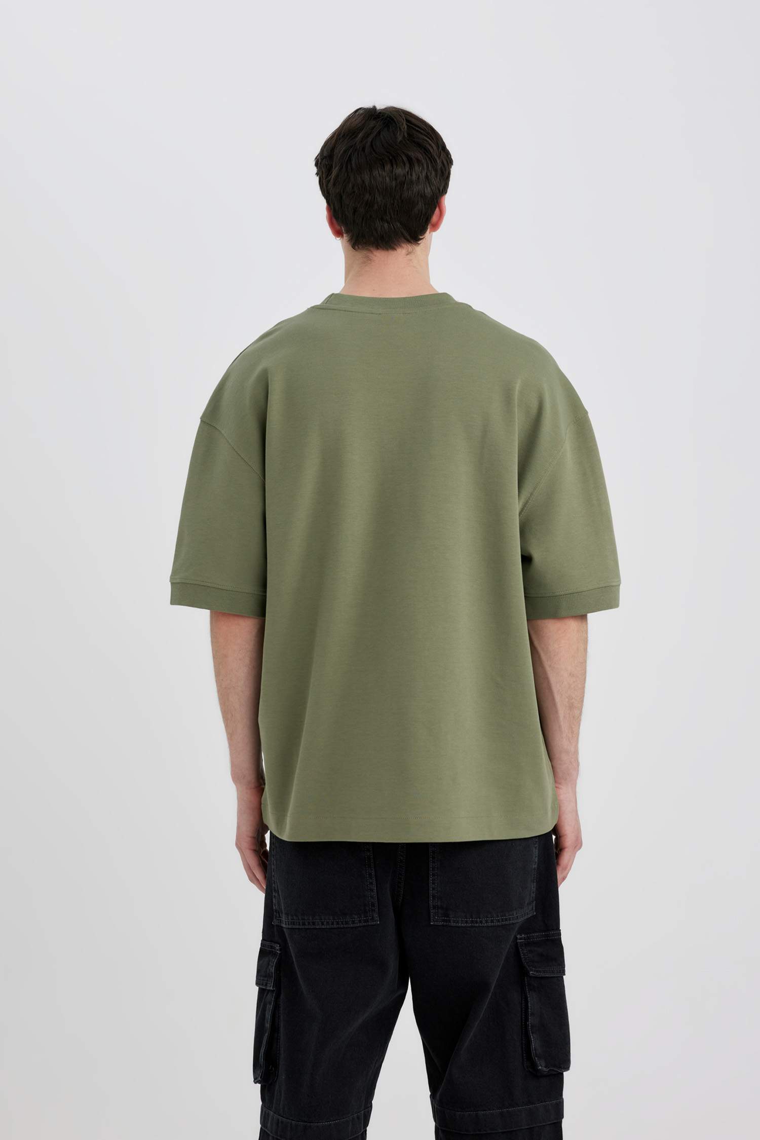 Loose Fit Crew Neck Slogan Printed Heavy Fabric T-Shirt