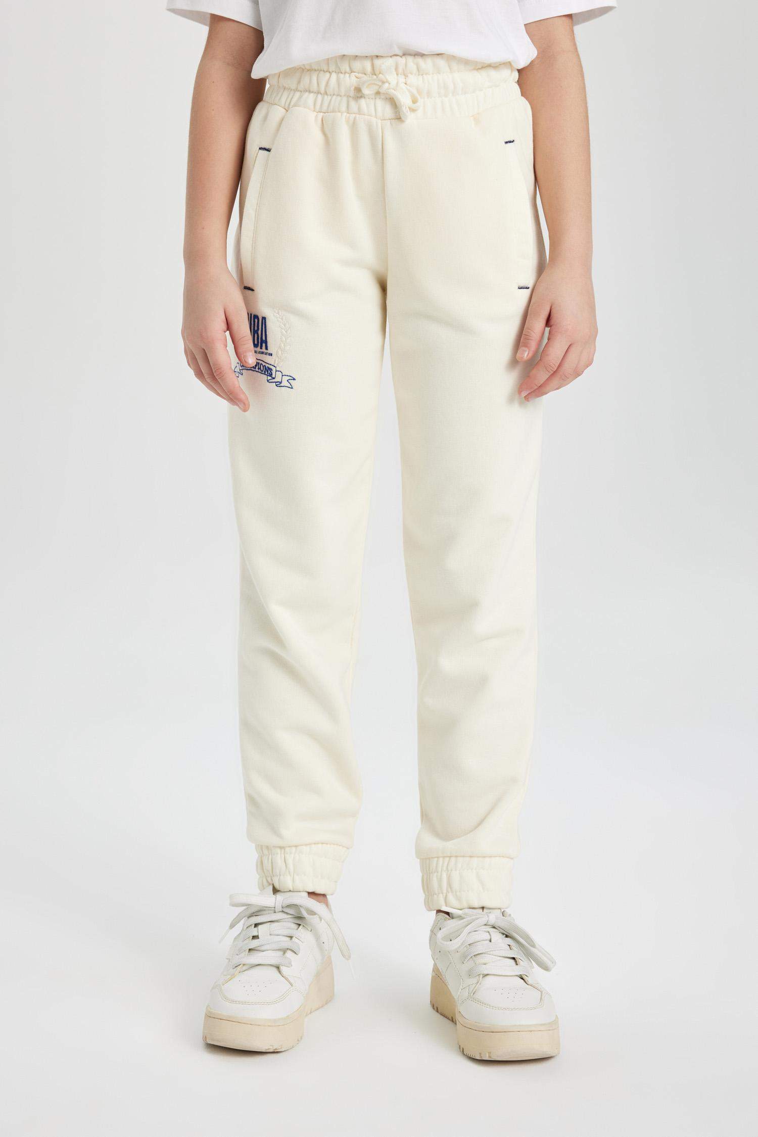 Kız Çocuk NBA Wordmark Beli ve Paçası Lastikli Cepli Jogger Eşofman Altı