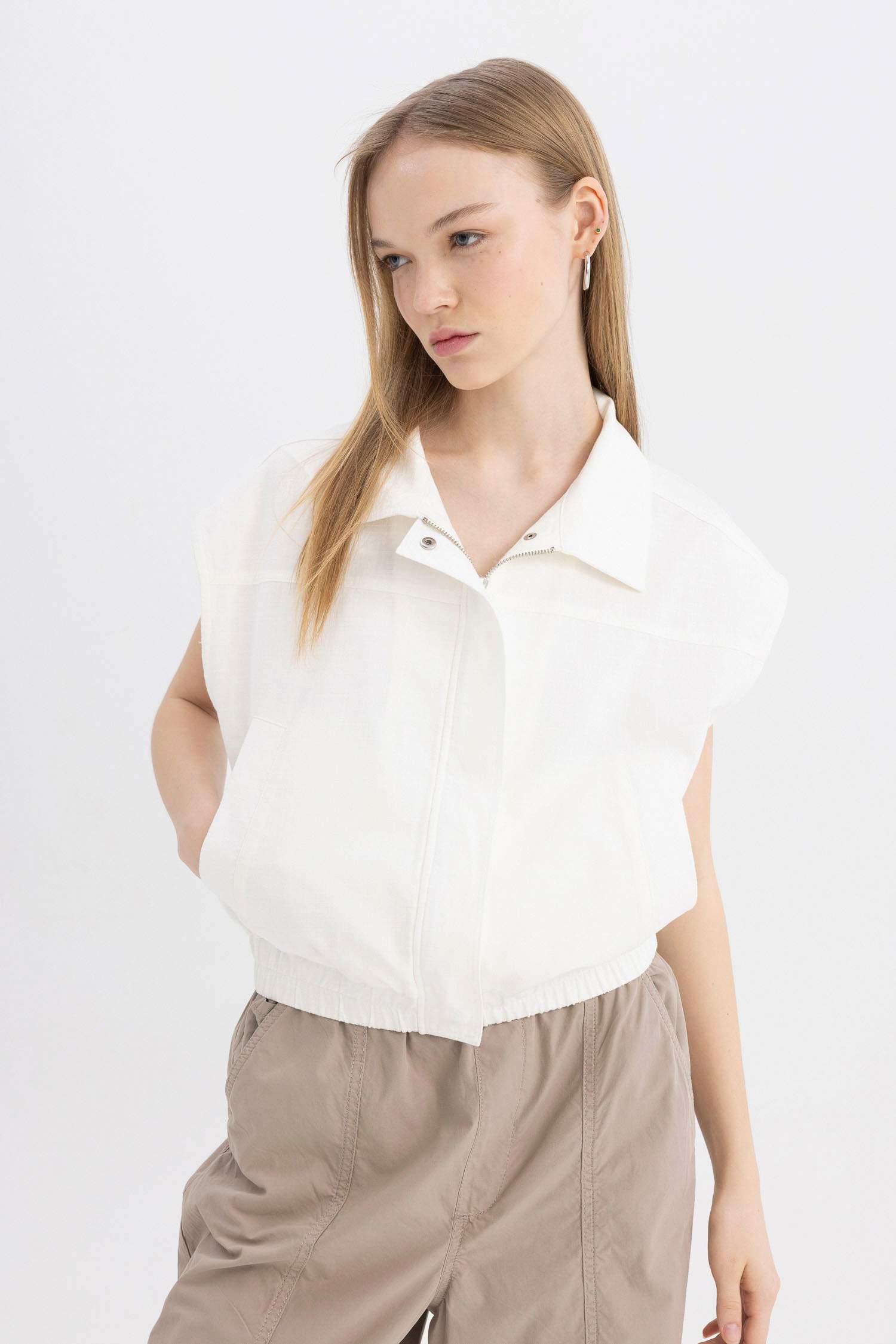 Regular Fit Gabardine Vest