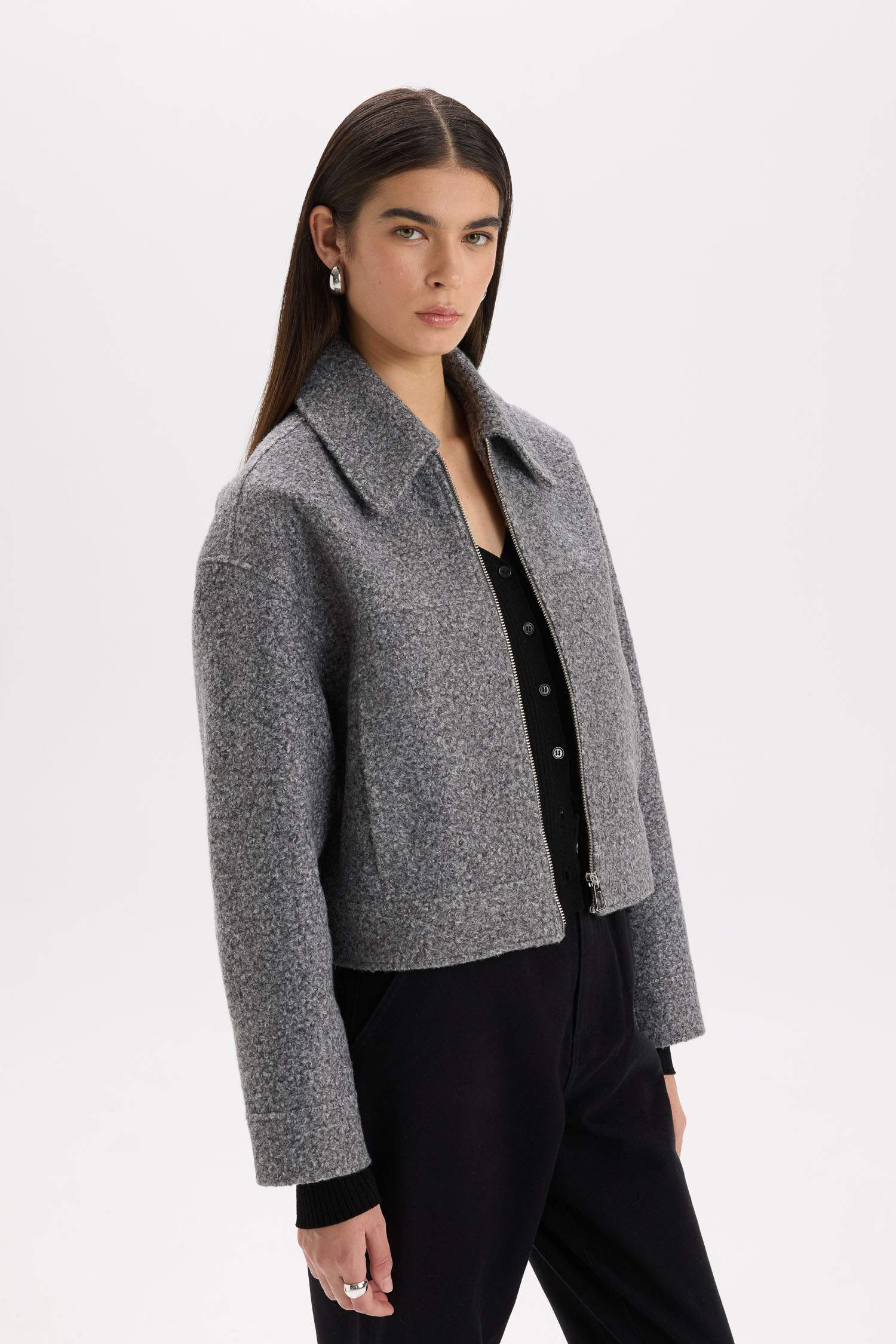 جاكيت جوخ قصير قصة عادية بياخة بولو مقاوم للماء