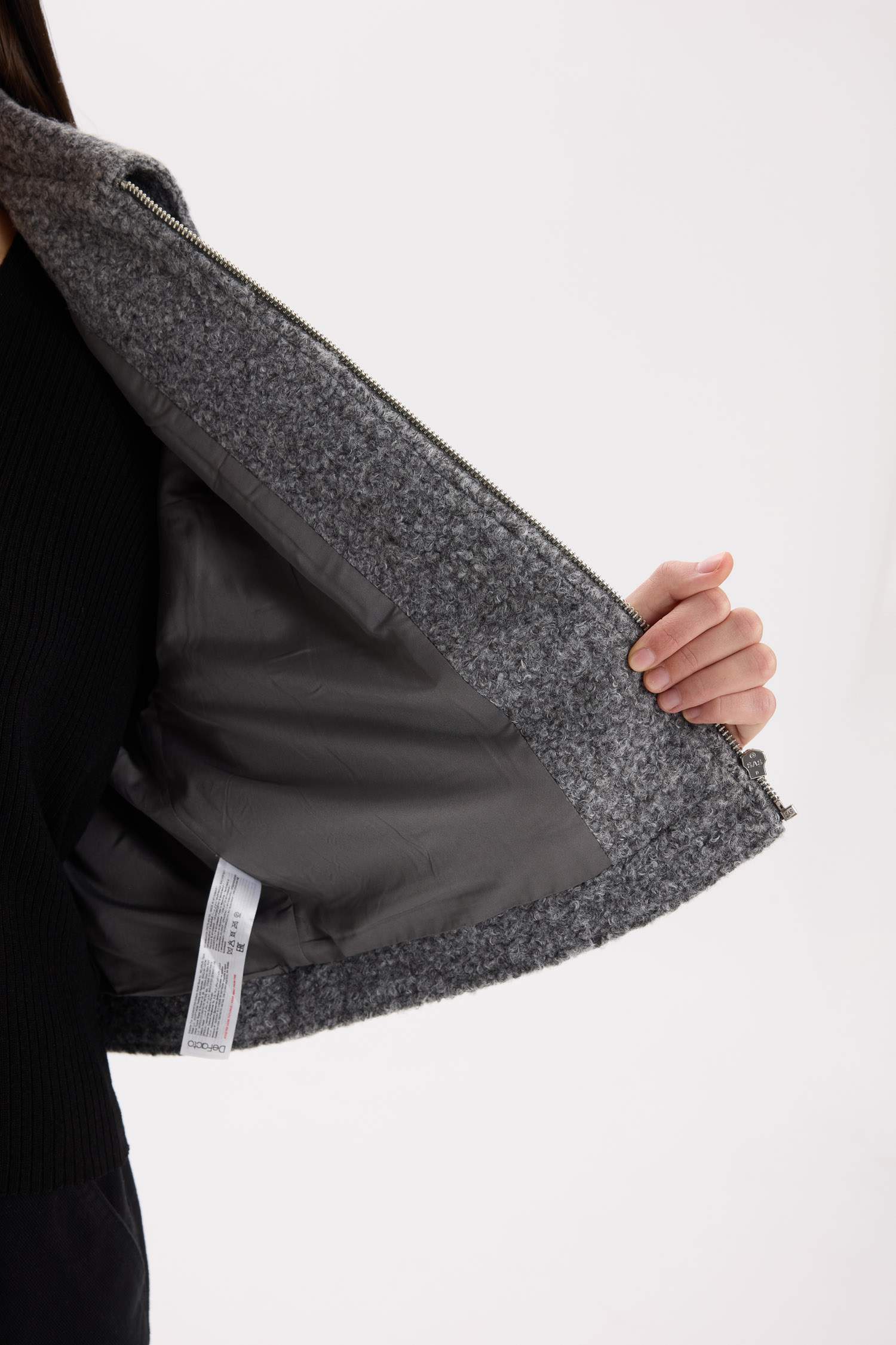 جاكيت جوخ قصير قصة عادية بياخة بولو مقاوم للماء