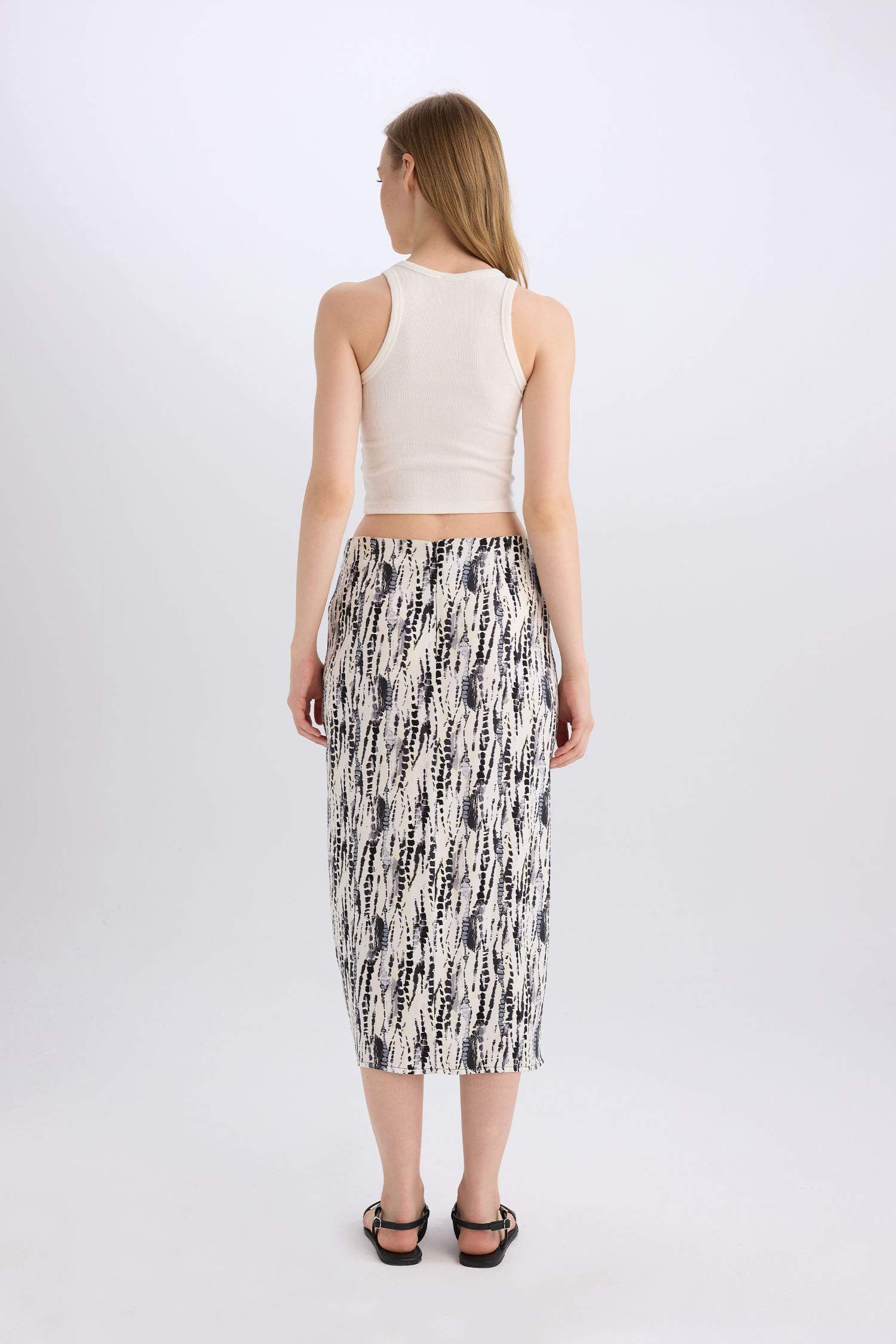 تنورة ميدي مطبوع منسوج بقصة A بخصر عادي