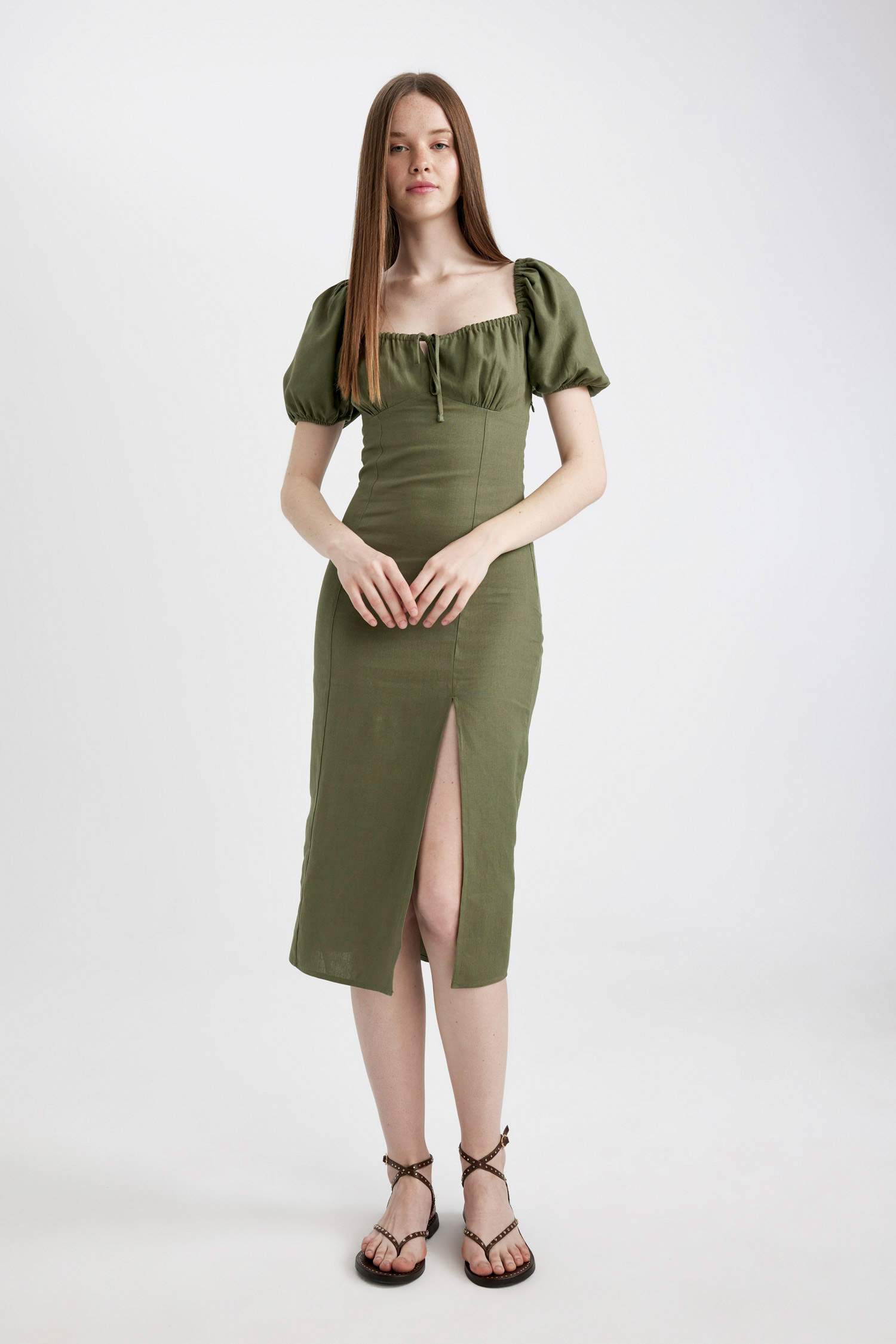 Платье миди с коротким рукавом из льна