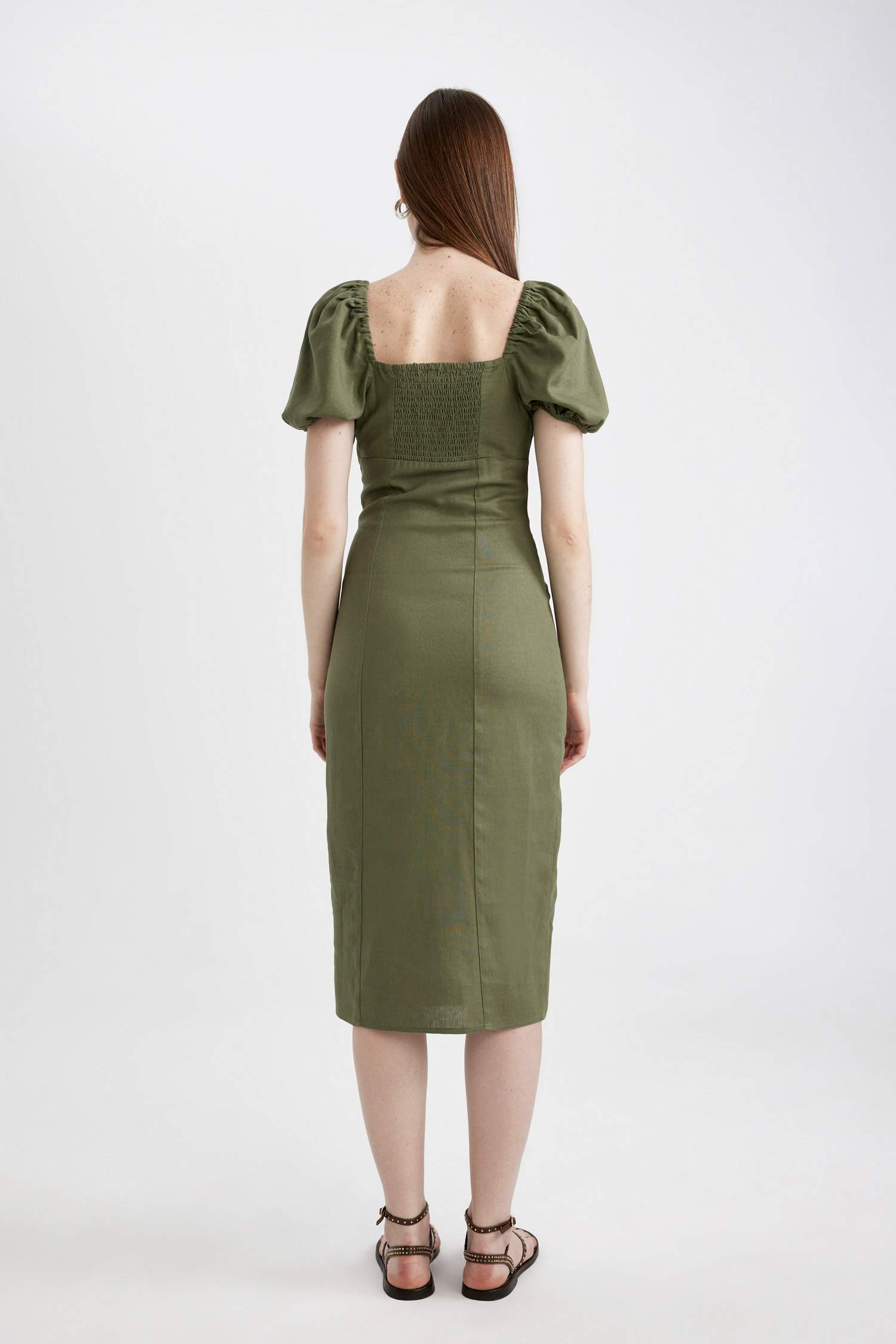 жүрек жағасы қысқа жеңді Қысқа жеңді тоқылған көйлек