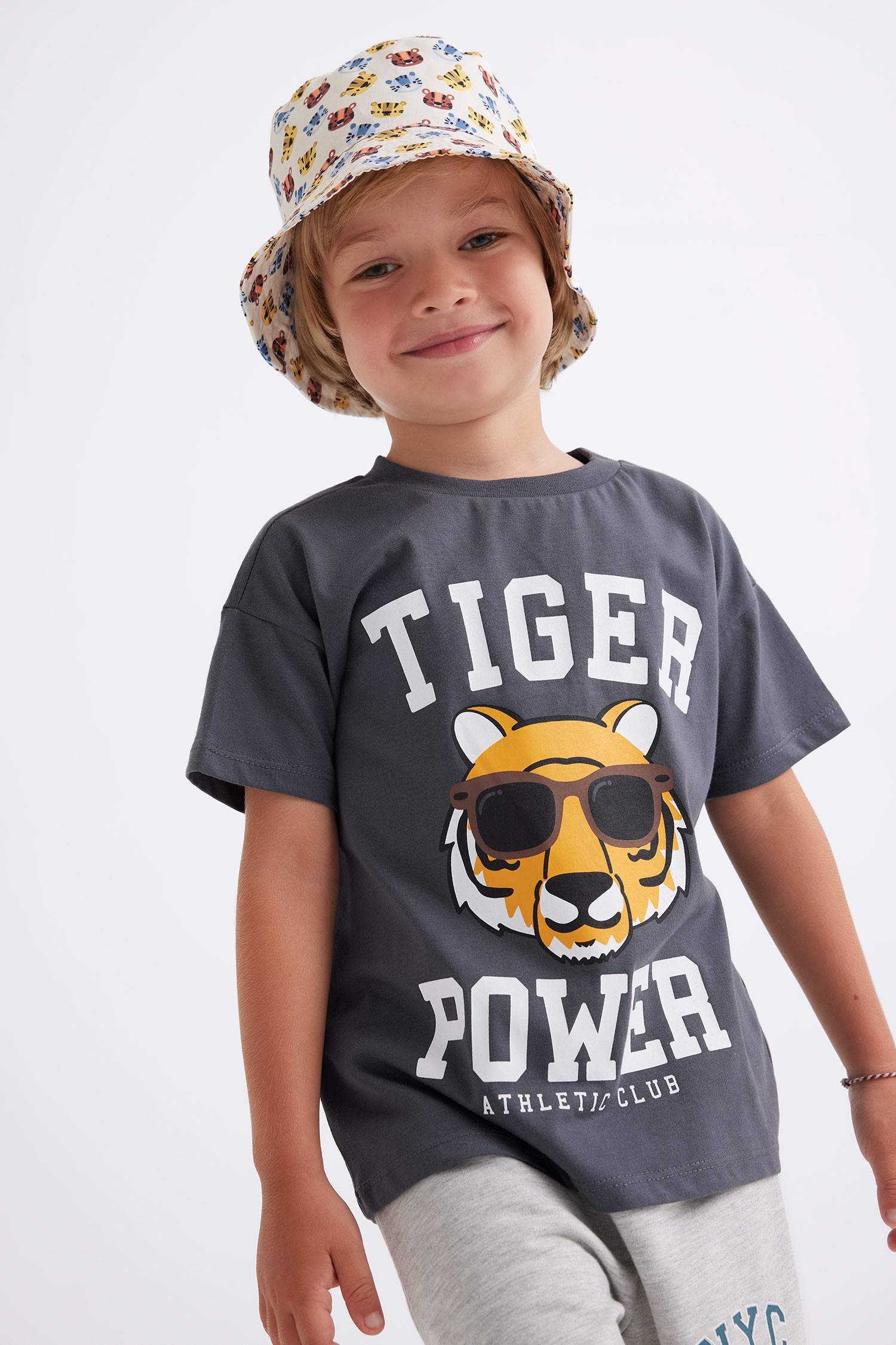T-Shirt à Manches Courtes Col rond Imprimé à Motif Tigre pour Bébé Garçon
