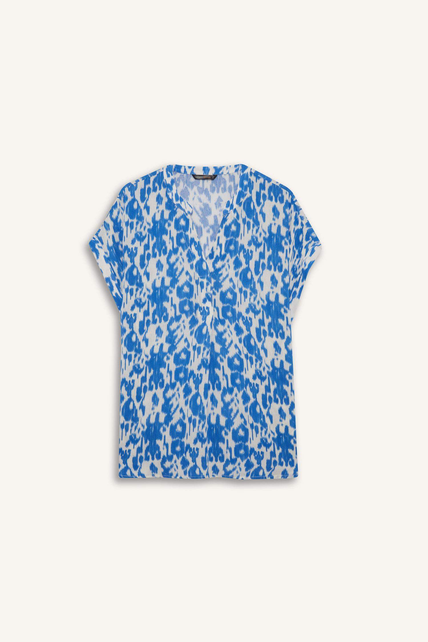 қалыпты пішім басып шығарылған с мойын Қысқа жеңді Блуза