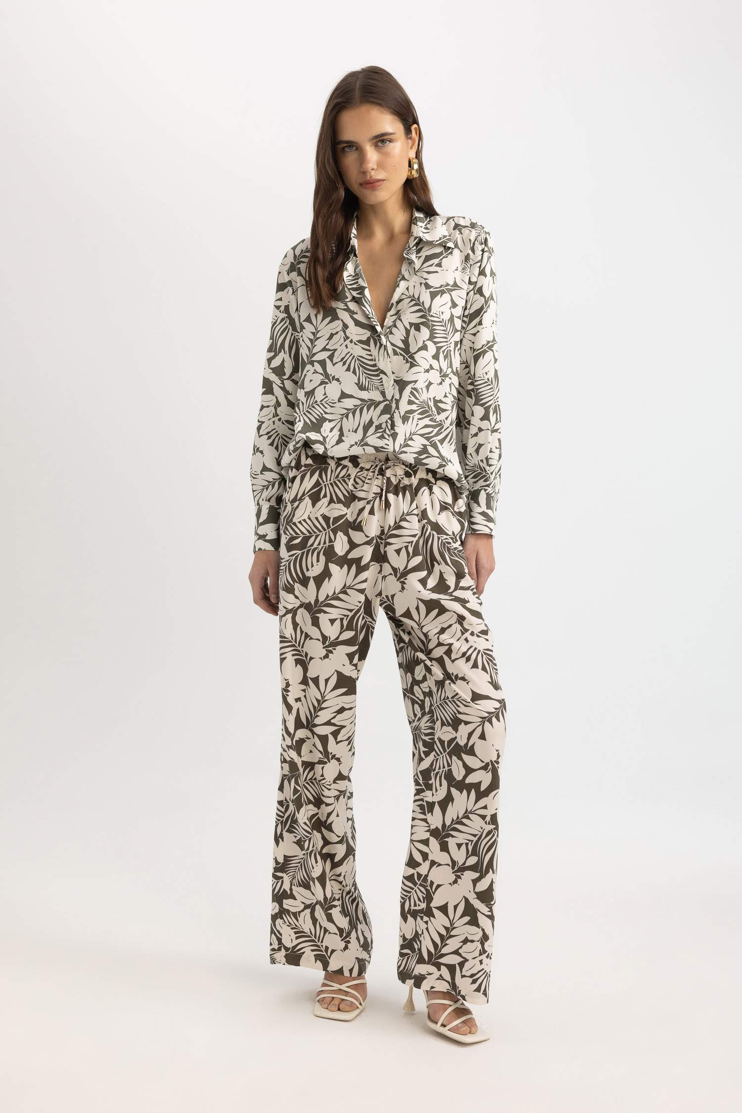 Tunique Oversize à Manches Longues Coupe Chemise Col Chemise