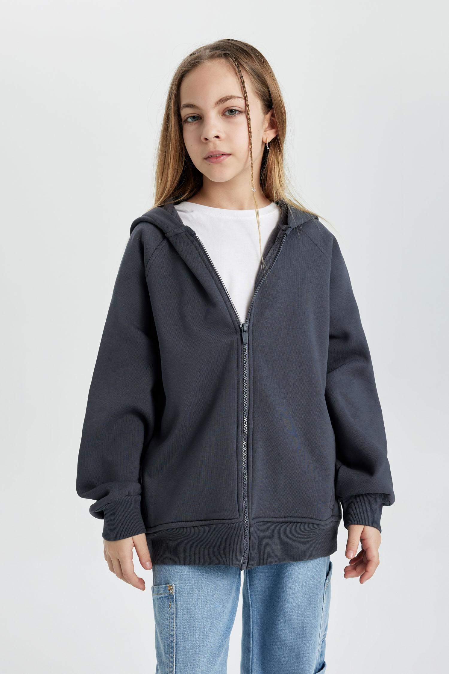 سويتر بناتي قماش سميك بغطاء للرأس وبطانة ناعمة