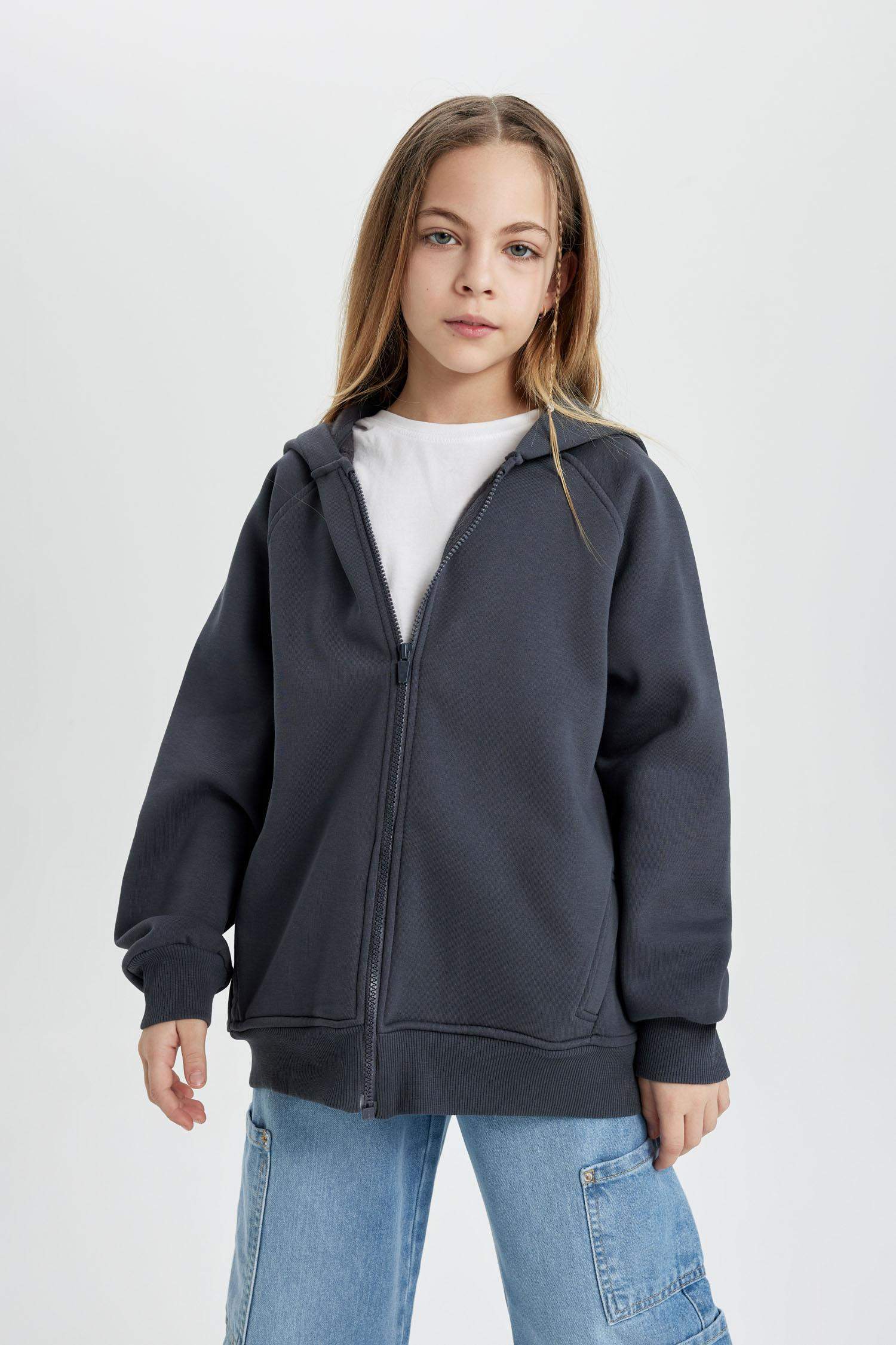 سويتر بناتي قماش سميك بغطاء للرأس وبطانة ناعمة