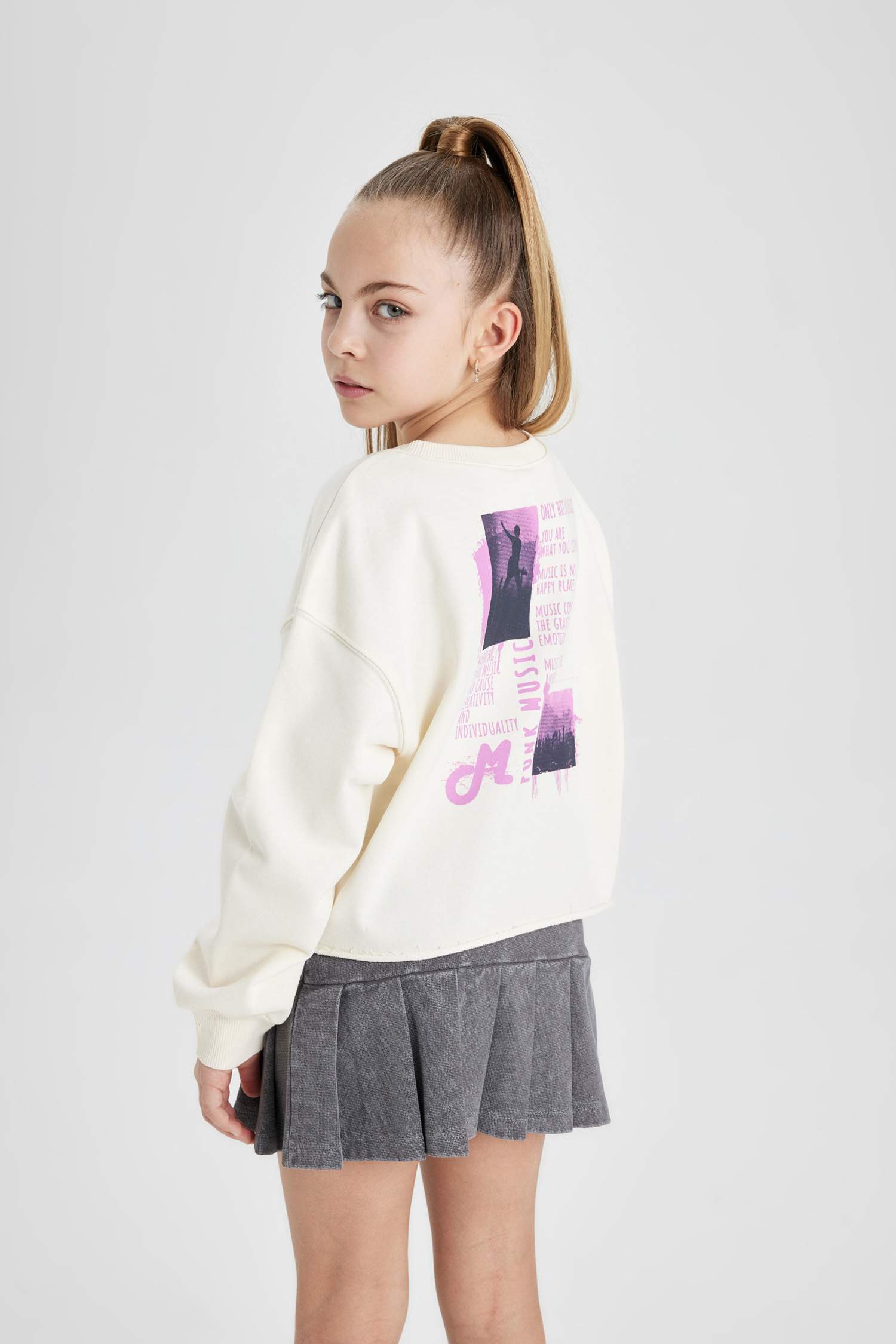 Kız Çocuk Crop Sırt Baskılı Bisiklet Yaka Sweatshirt